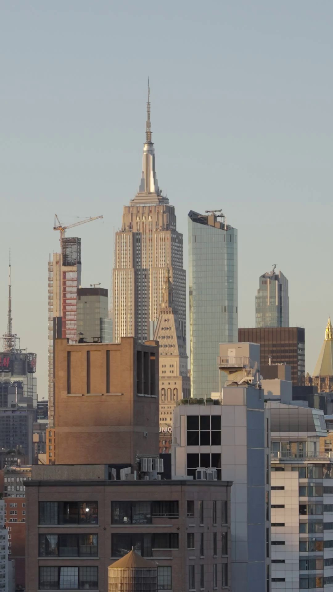 Video. New York photographer RINAT SHAHMETOV in New York city