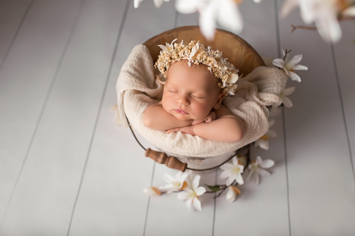 Ведро. Фотограф новорожденных, семейный фотограф в Санкт-Петербурге