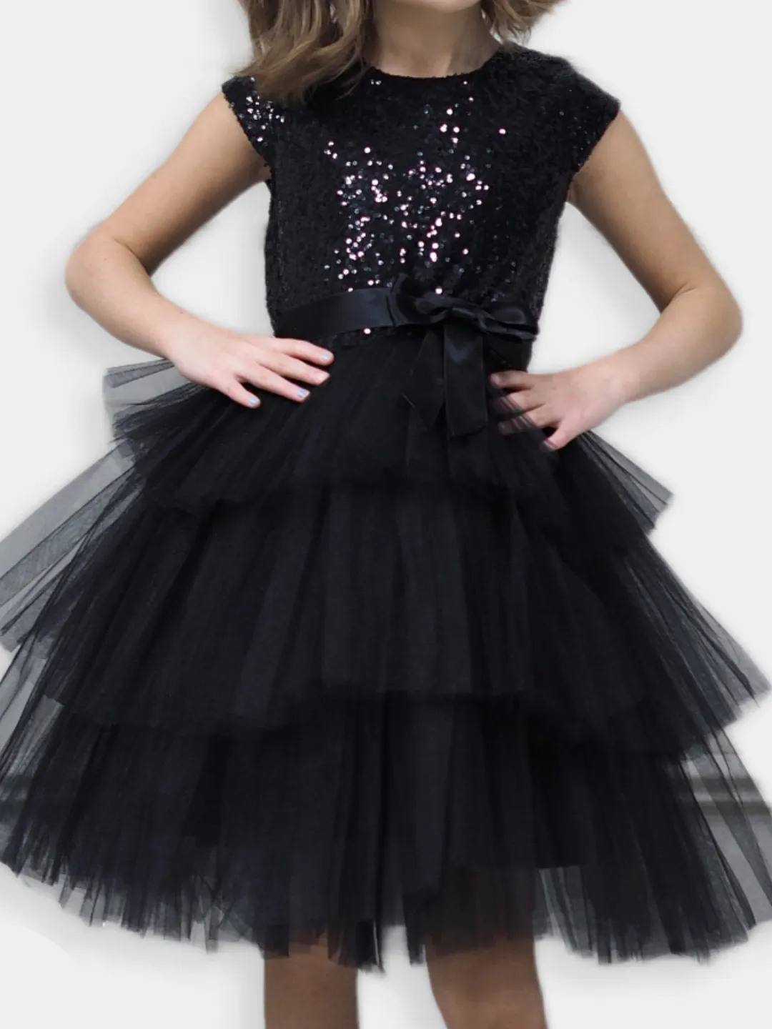 Черное пайеточное платье для фотосессии в Иркутске