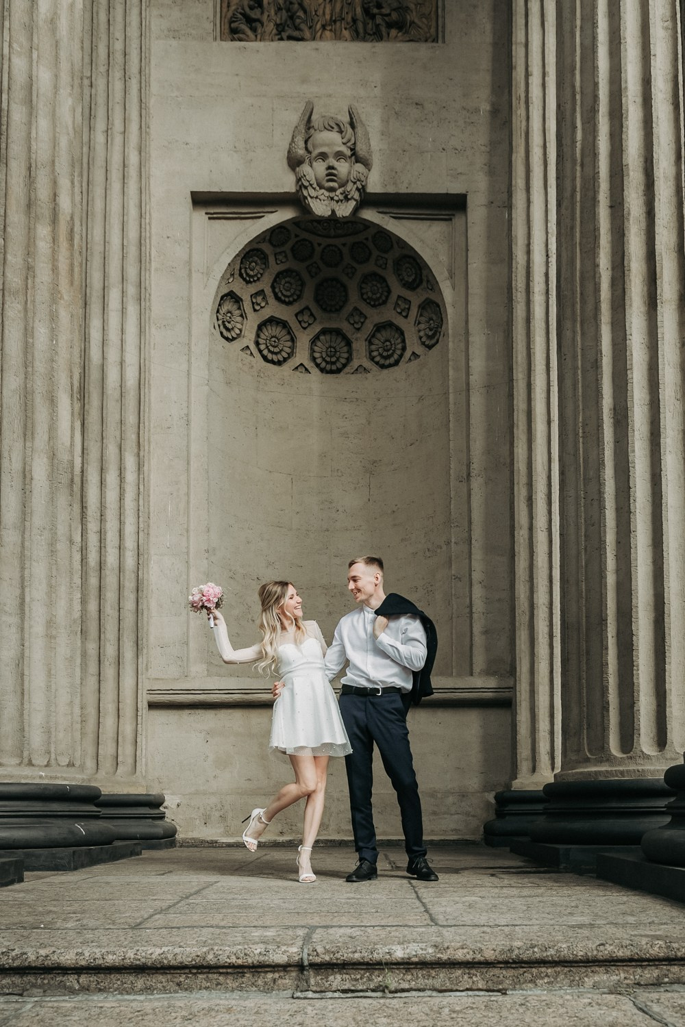 Свадебный фотограф в Санкт Петербурге, Москве. Фотограф крещение венчание в Петербурге! Помогает подобрать храм и посоветовал душевного батюшку в СПб