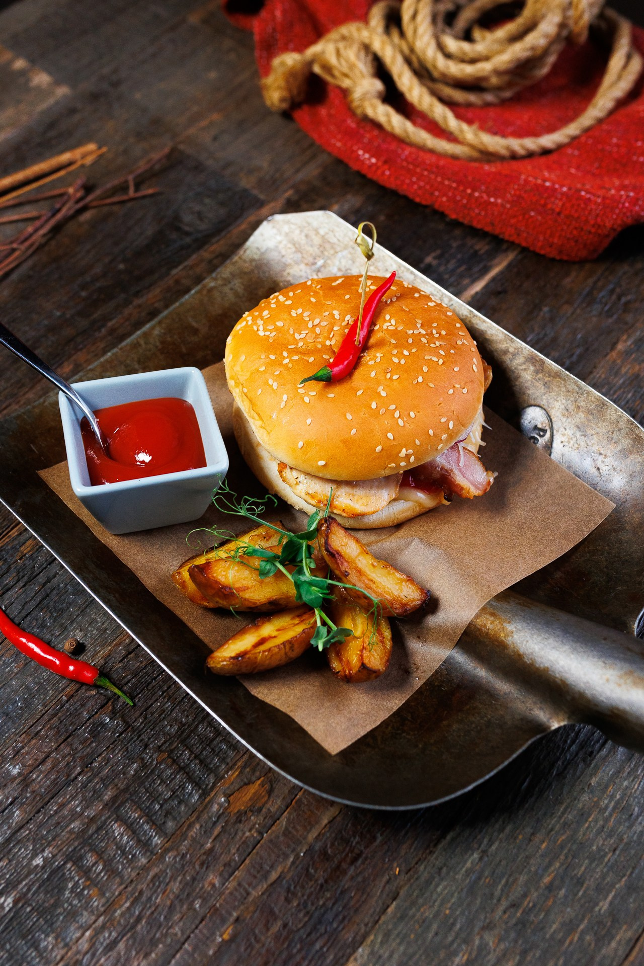 Костёр. Фотосъёмка для бизнеса — предметное фото, репортаж с мероприятий, портреты людей, съёмка интерьера и экстерьера