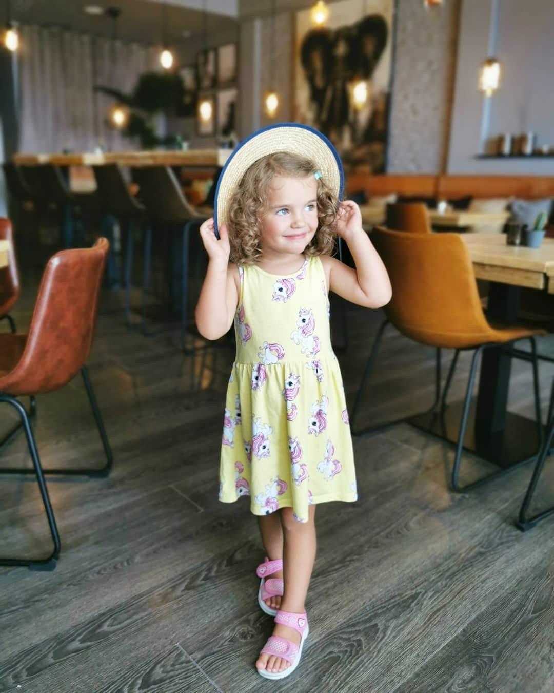 Anka`s Instagram. Заставка