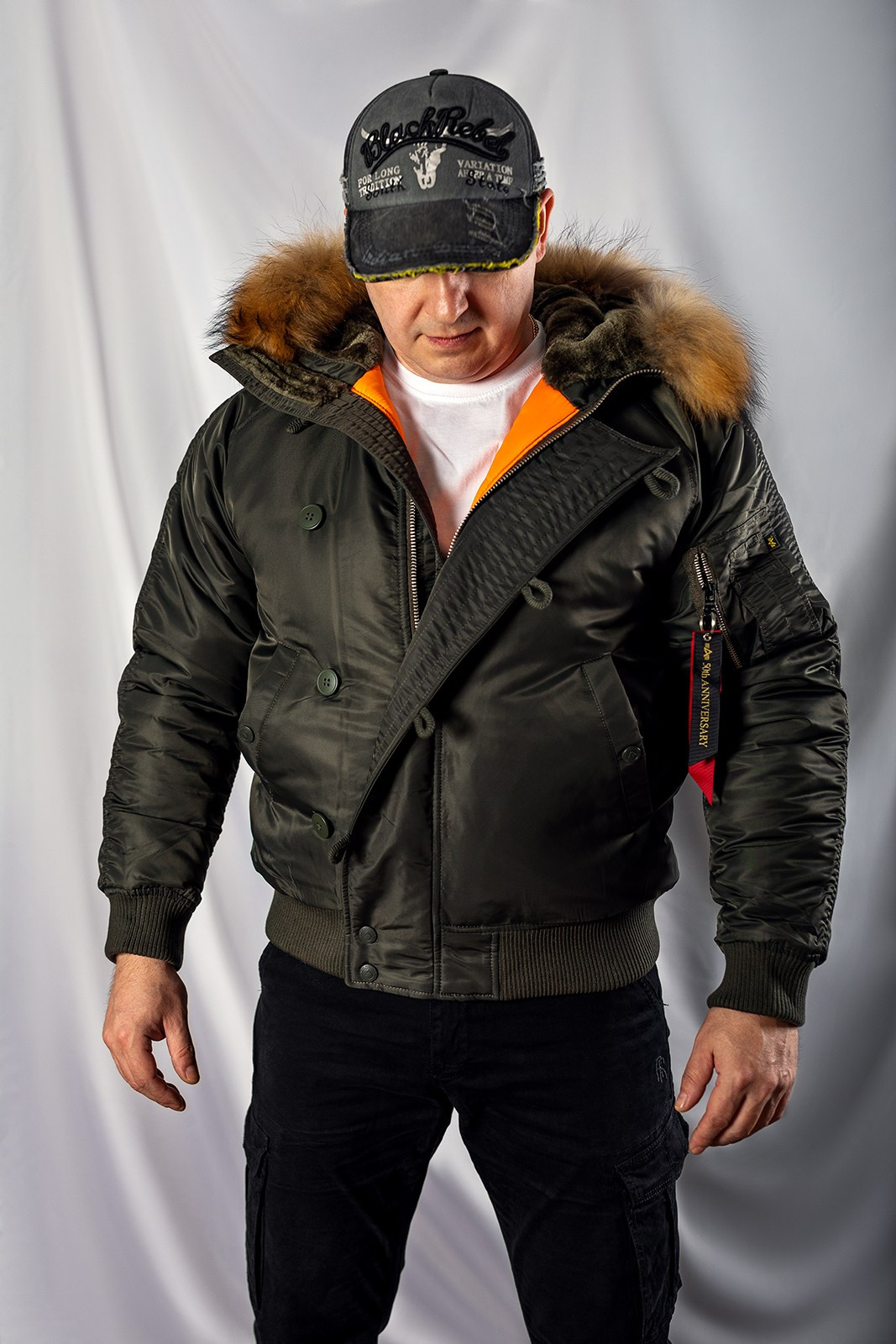 Куртки. Виртуальный шоурум для стильных мужчин