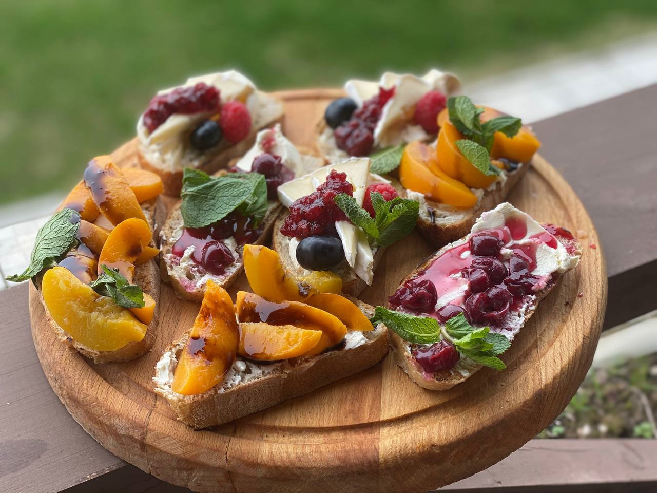 Станция сладких брускетт. Свадебная площадка РАНЧО