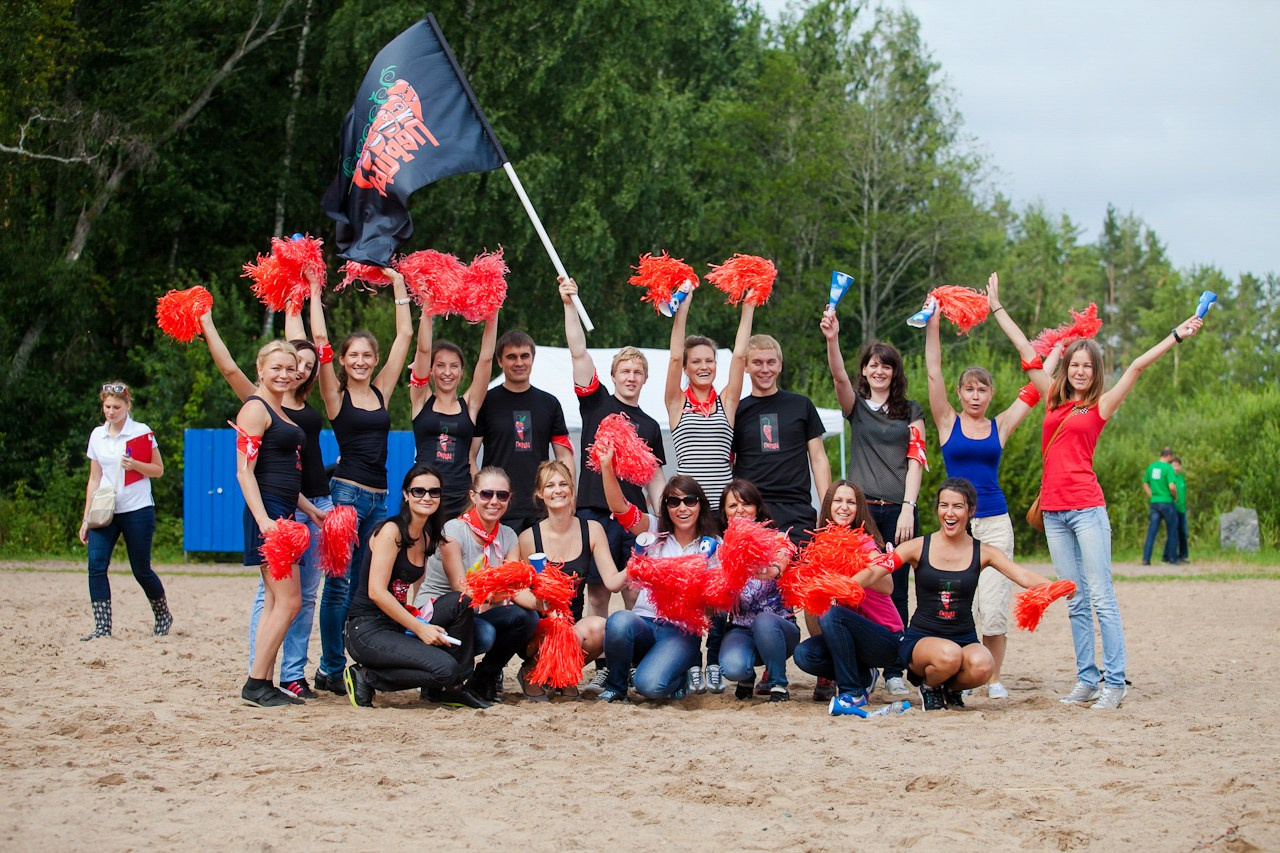 Командообразующее. Фотограф событий, Максим Романенко
