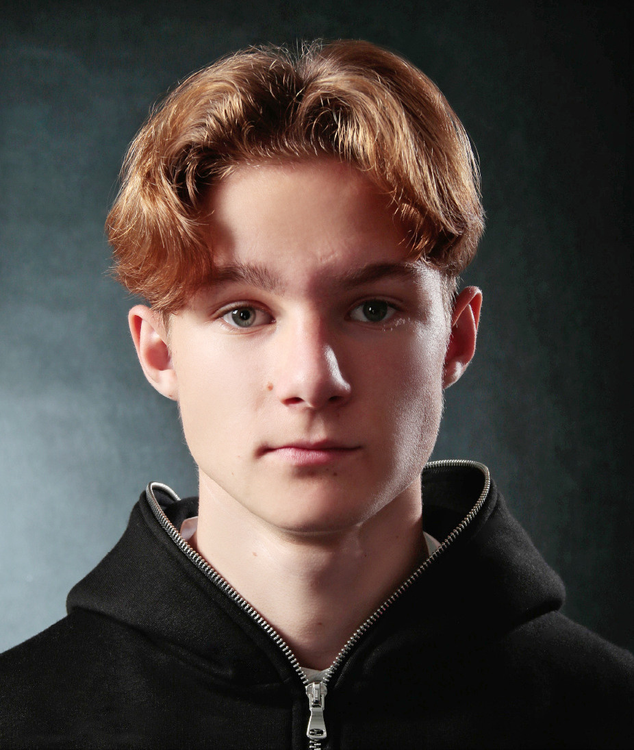 Портретный фотограф для выпускного Ростова-на-Дону. Выпускные альбомы, фотограф Денис Зимин в городе Ростове-на-Дону