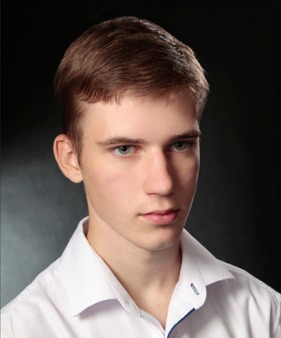 Портретный фотограф для выпускного Ростова-на-Дону. Выпускные альбомы, фотограф Денис Зимин в городе Ростове-на-Дону