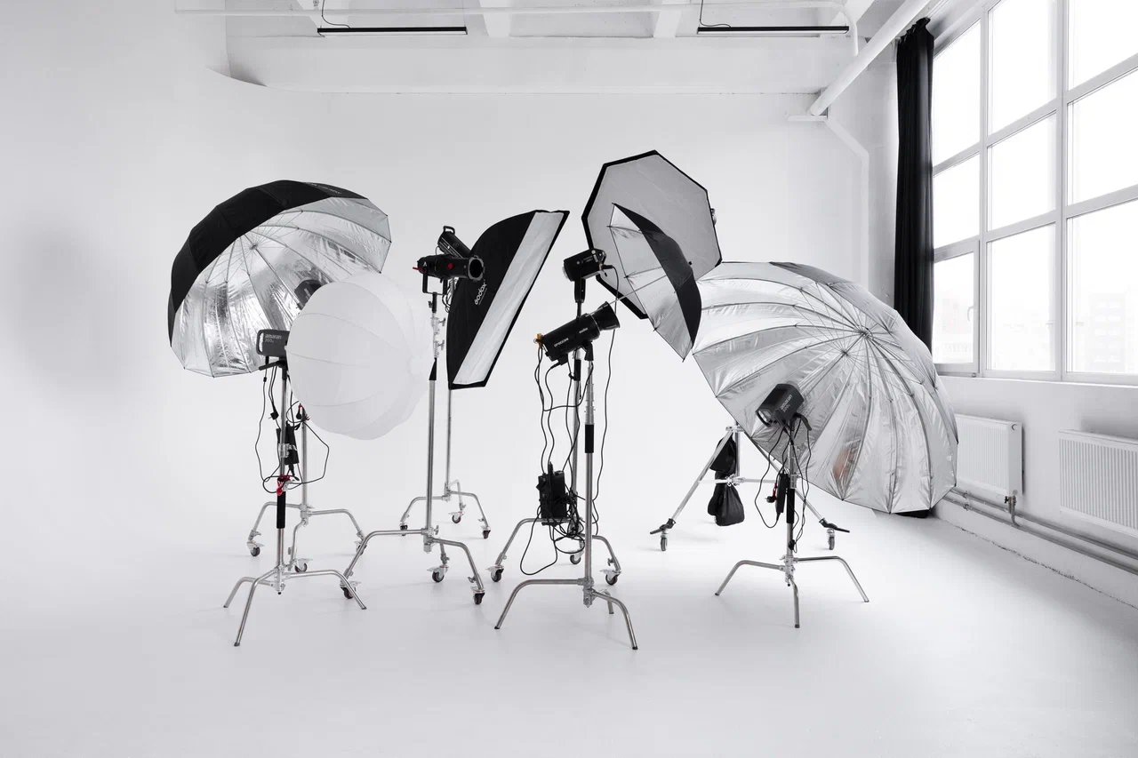 Фотостудия Blenda. Понравилась студия? Напишите — организую съёмку именно здесь. Фотограф в Минске Людмила Дутко