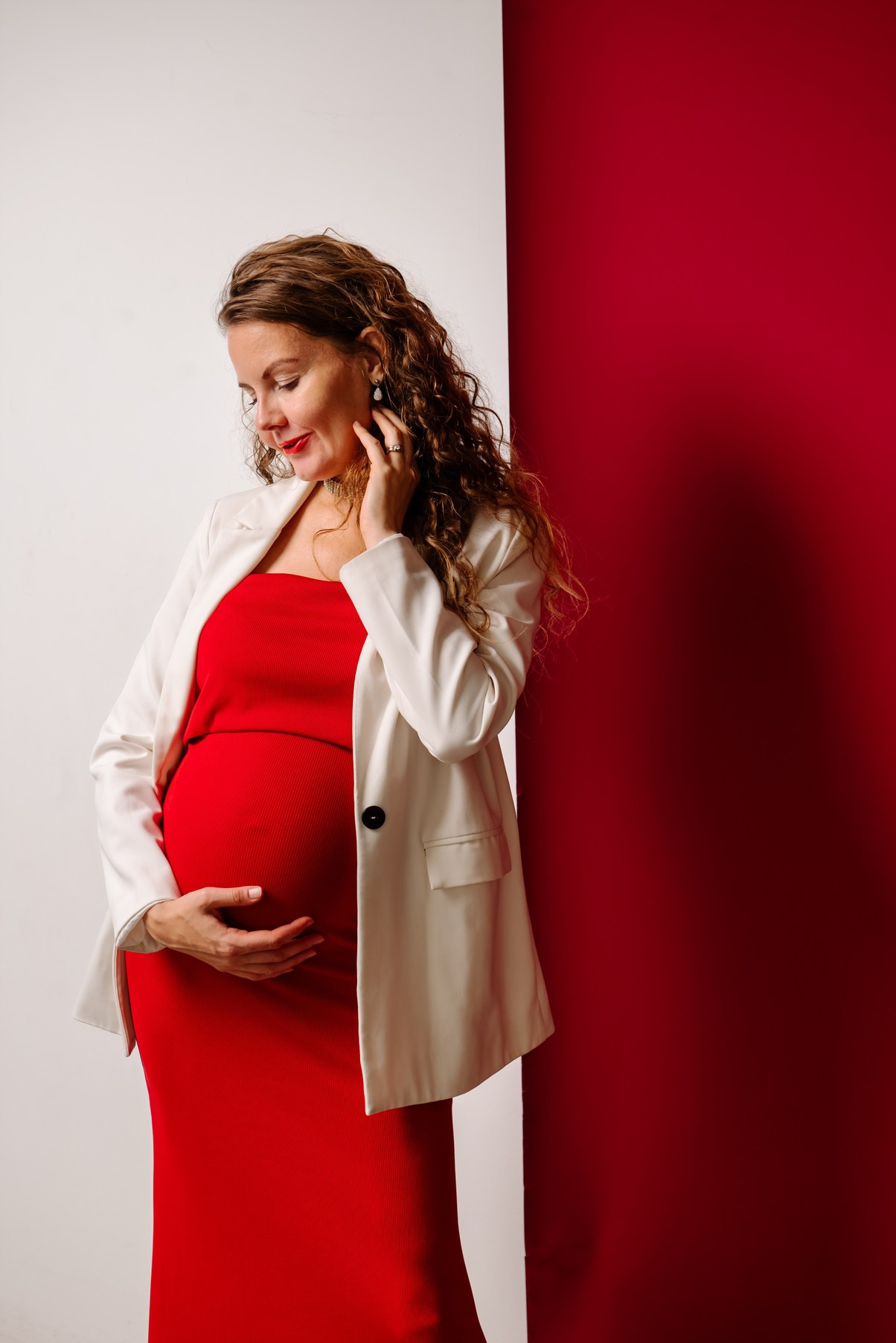 Беременность. В красном. Свадебный и сеейный фотограф в Санкт-Петербурге Елена Худякова