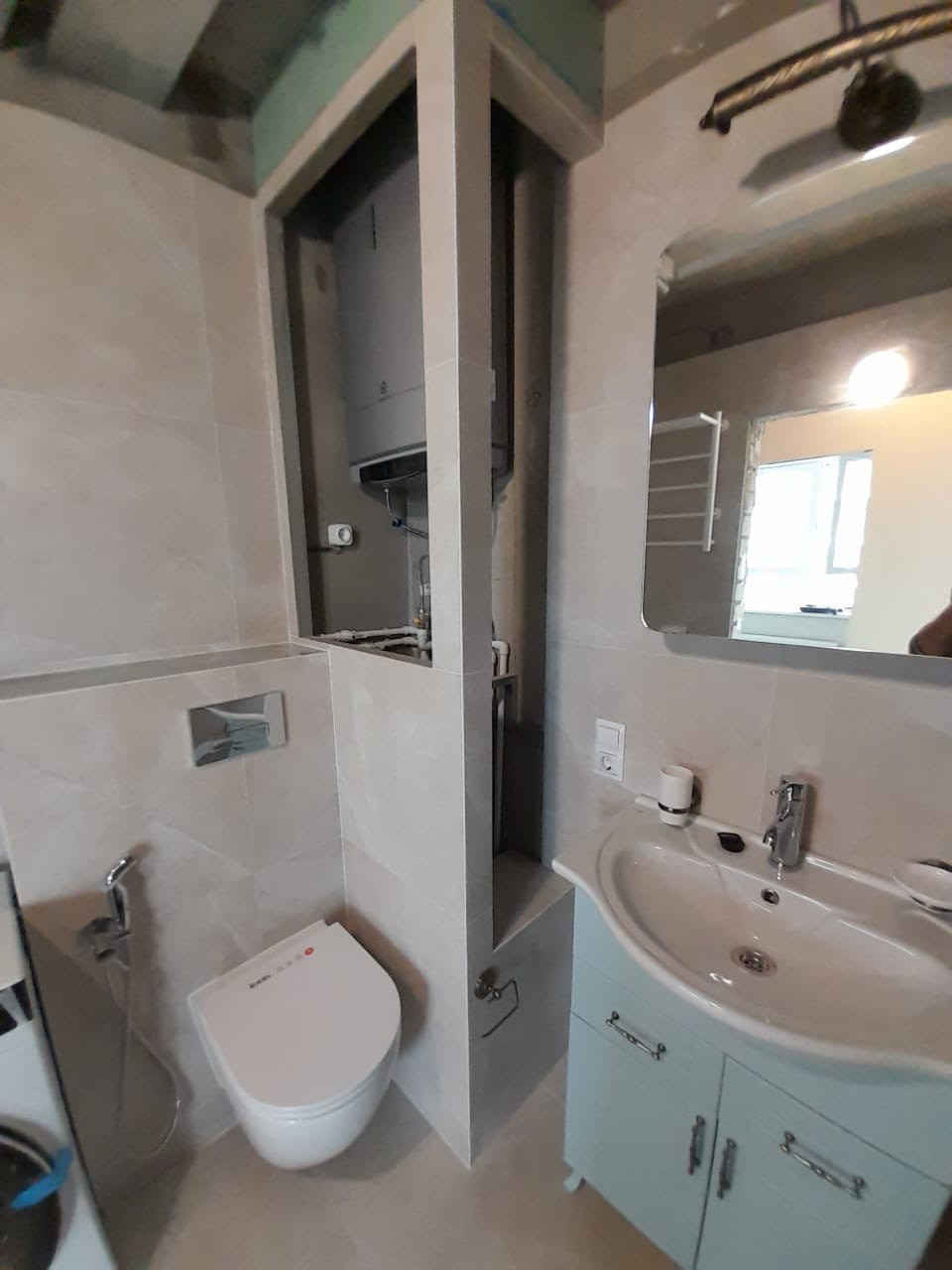 Ванная комната (ул. Михаила Миля д. 9). Ремонт санузла, туалета, ванной под ключ в Казани. Укладка плитки