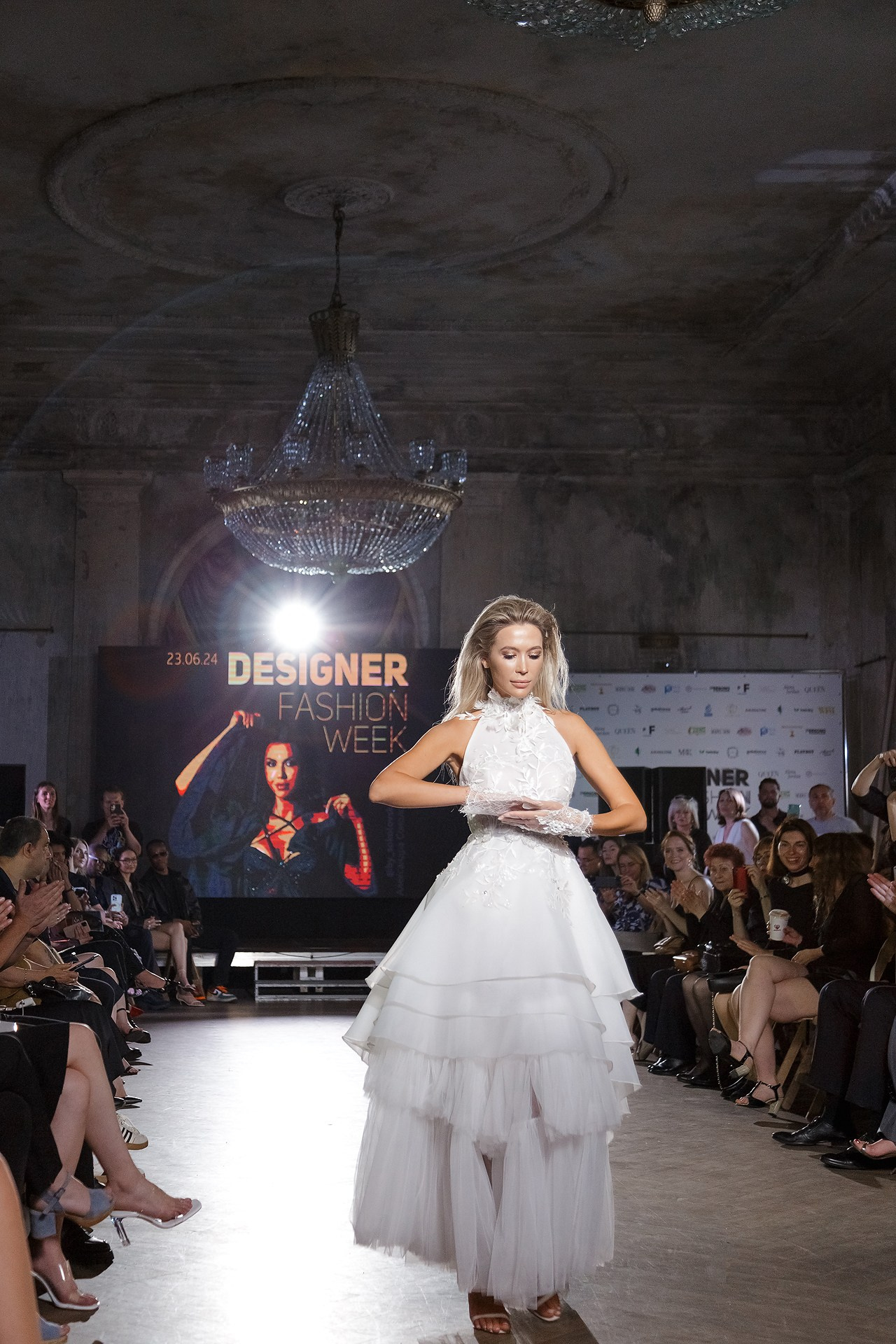 Репортаж модного показа. Светский фотограф Санкт-Петербург и ЛО