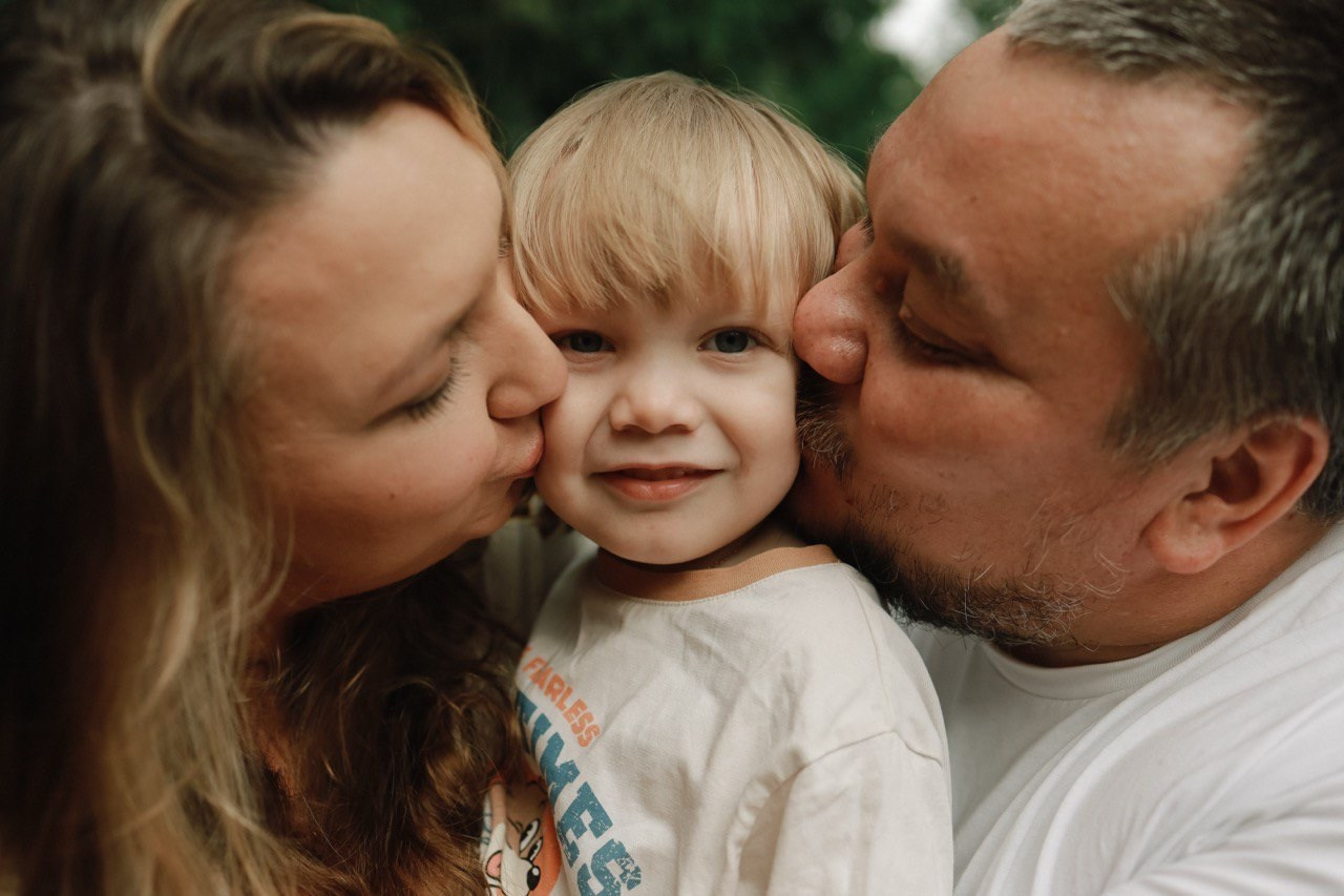 Прогулка с близкими в Лагерном саду. Семейный фотограф в Томске Максимова Екатерина