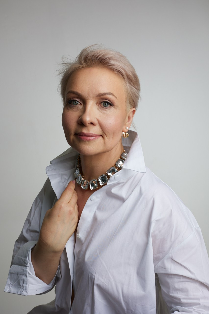 WHITE. Фотомодель