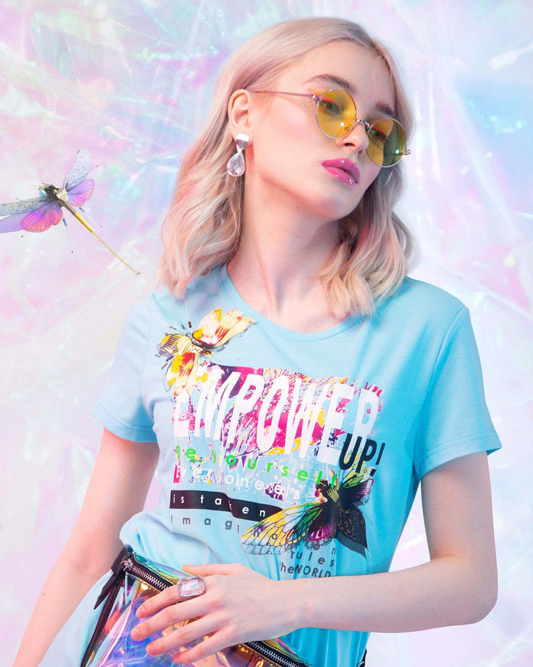 Имиджевая фэшн съемка одежды: кампейн, лукбук, эдиториал, Новосибирск. Съемка фото и видео для маркетплейсов Вайлдберриз, Озон в Новосибирске