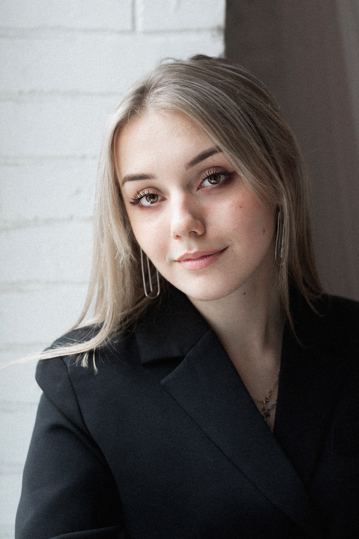 Портреты. Старшеклассники. Школьный и детский фотограф в Южно-Сахалинске Анастасия Лескова