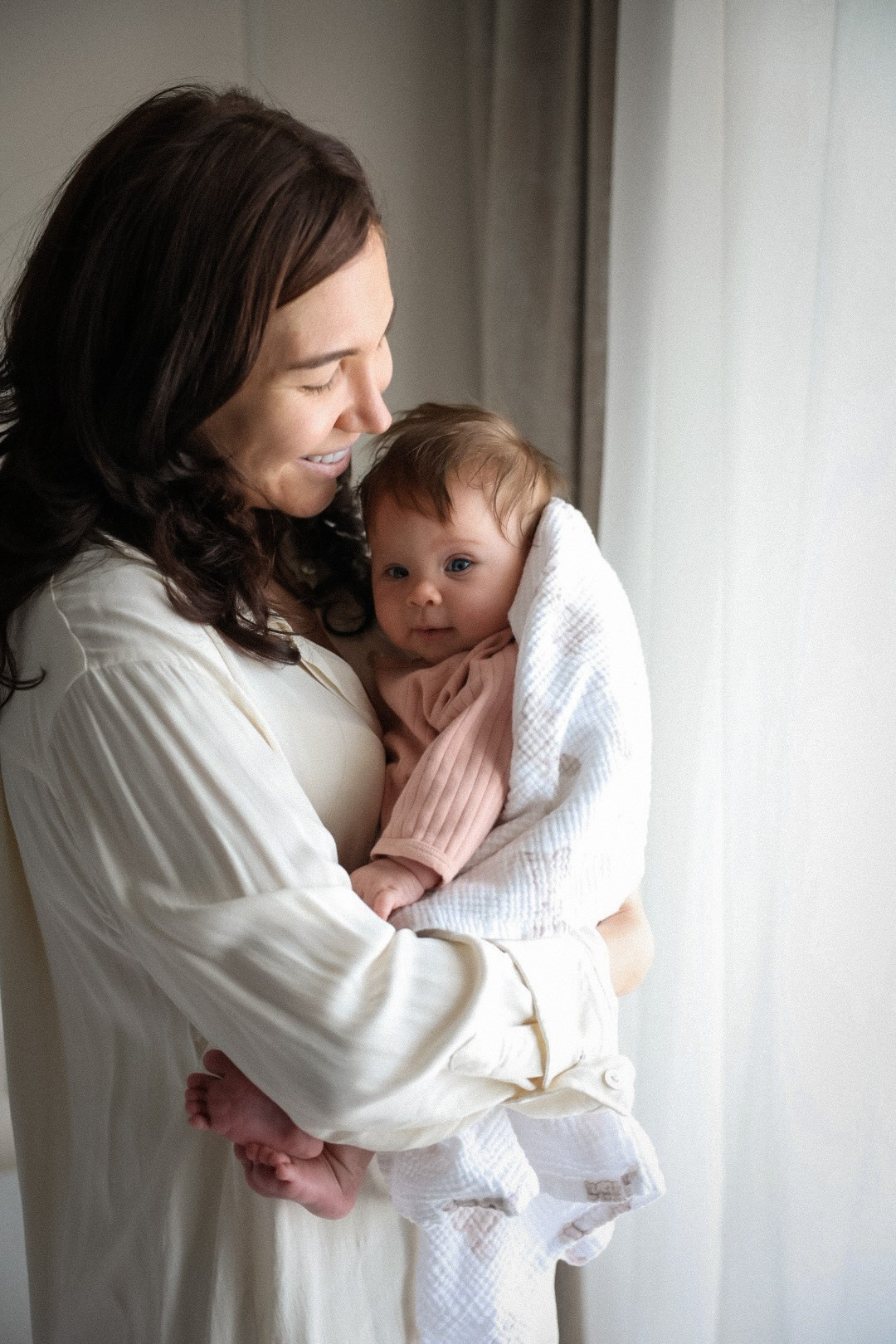 Крошка с семьей. Ваш семейный newborn и lifestyle фотограф в СПБ Наталья Журавлева