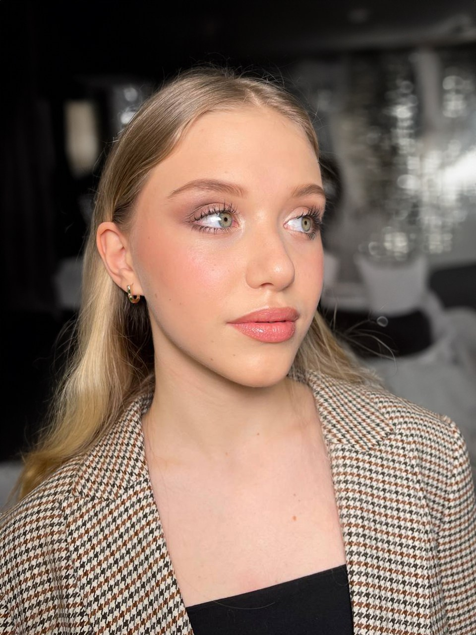 Макияж и укладки. Browissimo Beauty Bar