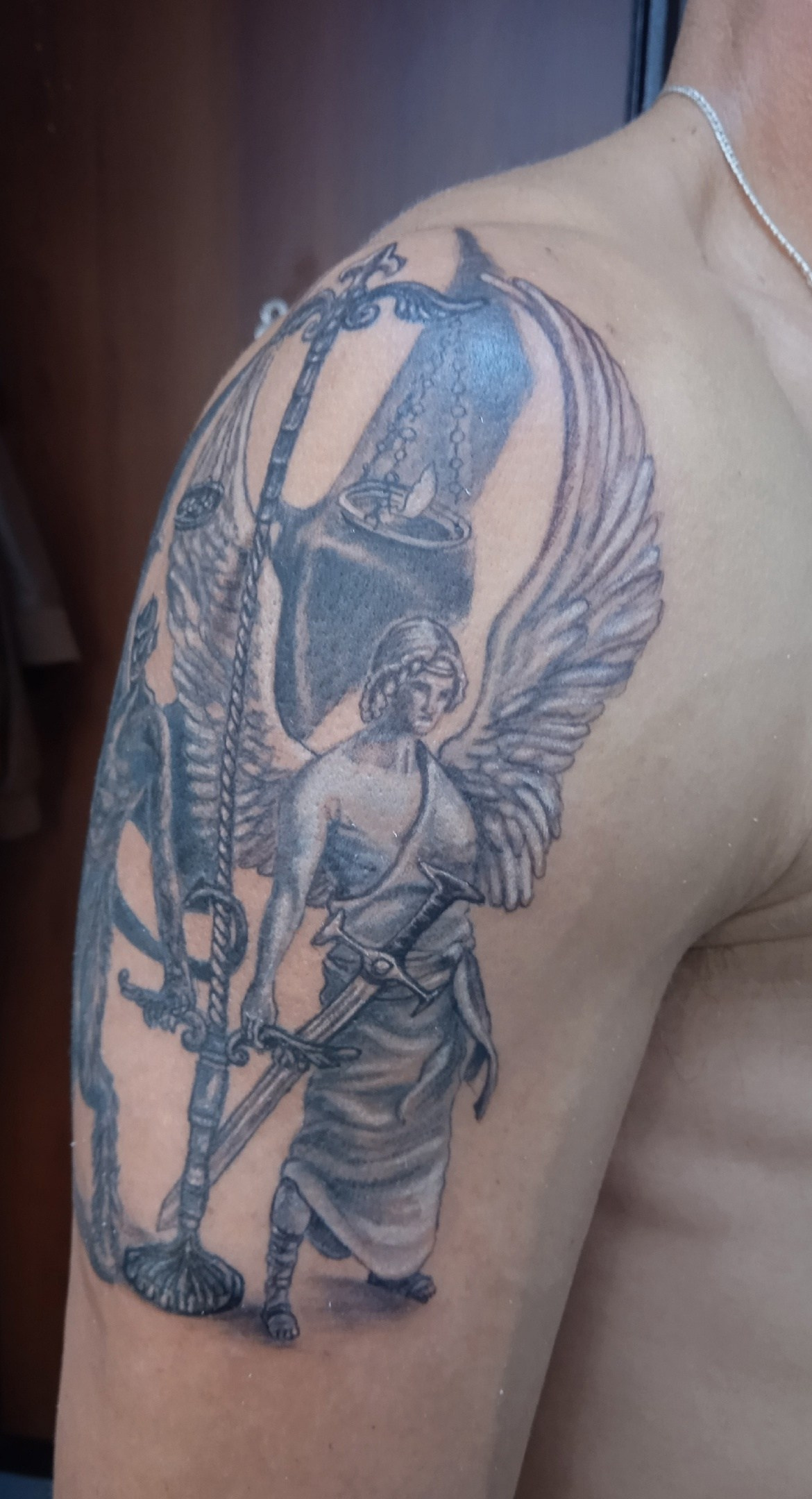 Тату. Яр Панов Арт.Картины, татуировки, роспись стен и одежды в Москве