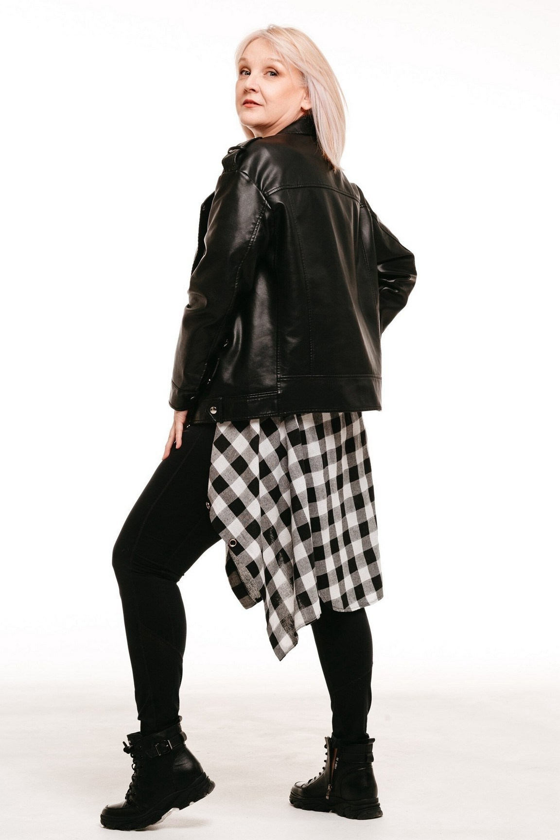 Марина У 55 лет, 172 см, 100_84_107. Модельное агентство Queen's models| Екатеринбург Челябинск Первоуральск