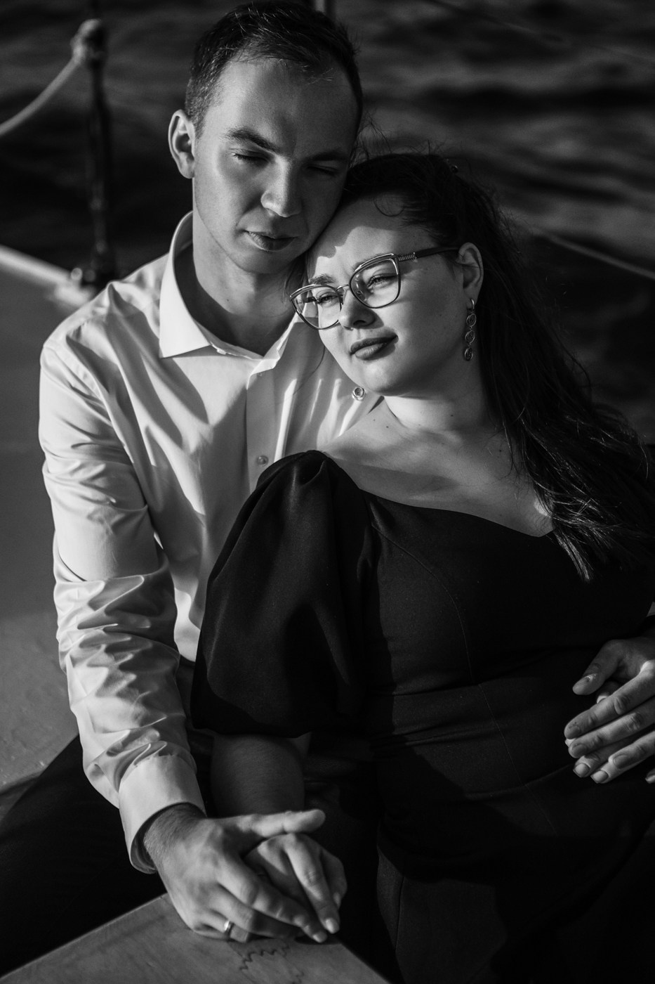 Захар и Татьяна. Прогулочная съемка на яхте. Фотографы в городе Волгограде — Людмила Агеева и Алексей Околелов