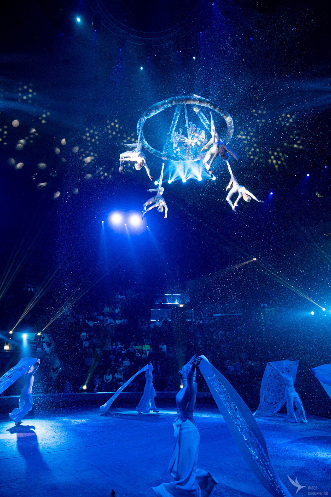 Новогодняя цирковая сказка «Морозко». Репортажный фотограф в Казани Павел Серпокрылов