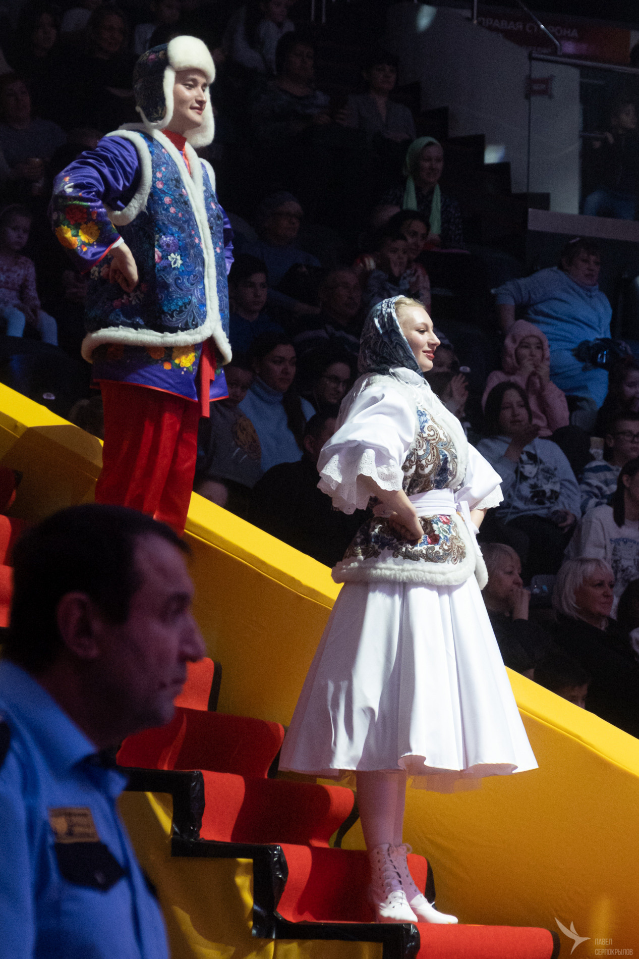 Новогодняя цирковая сказка «Морозко». Репортажный фотограф в Казани Павел Серпокрылов