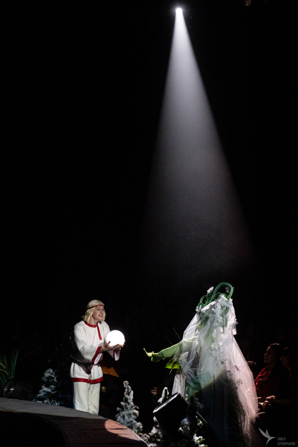 Новогодняя цирковая сказка «Морозко». Репортажный фотограф в Казани Павел Серпокрылов