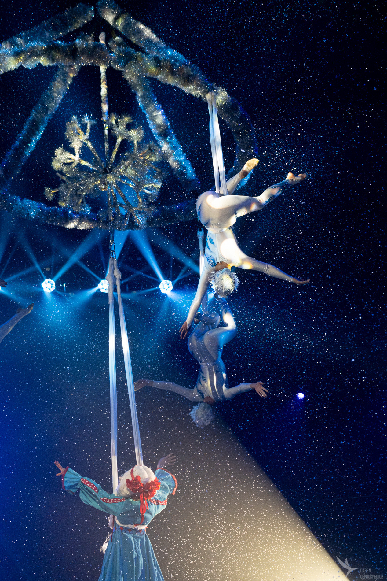 Новогодняя цирковая сказка «Морозко». Репортажный фотограф в Казани Павел Серпокрылов