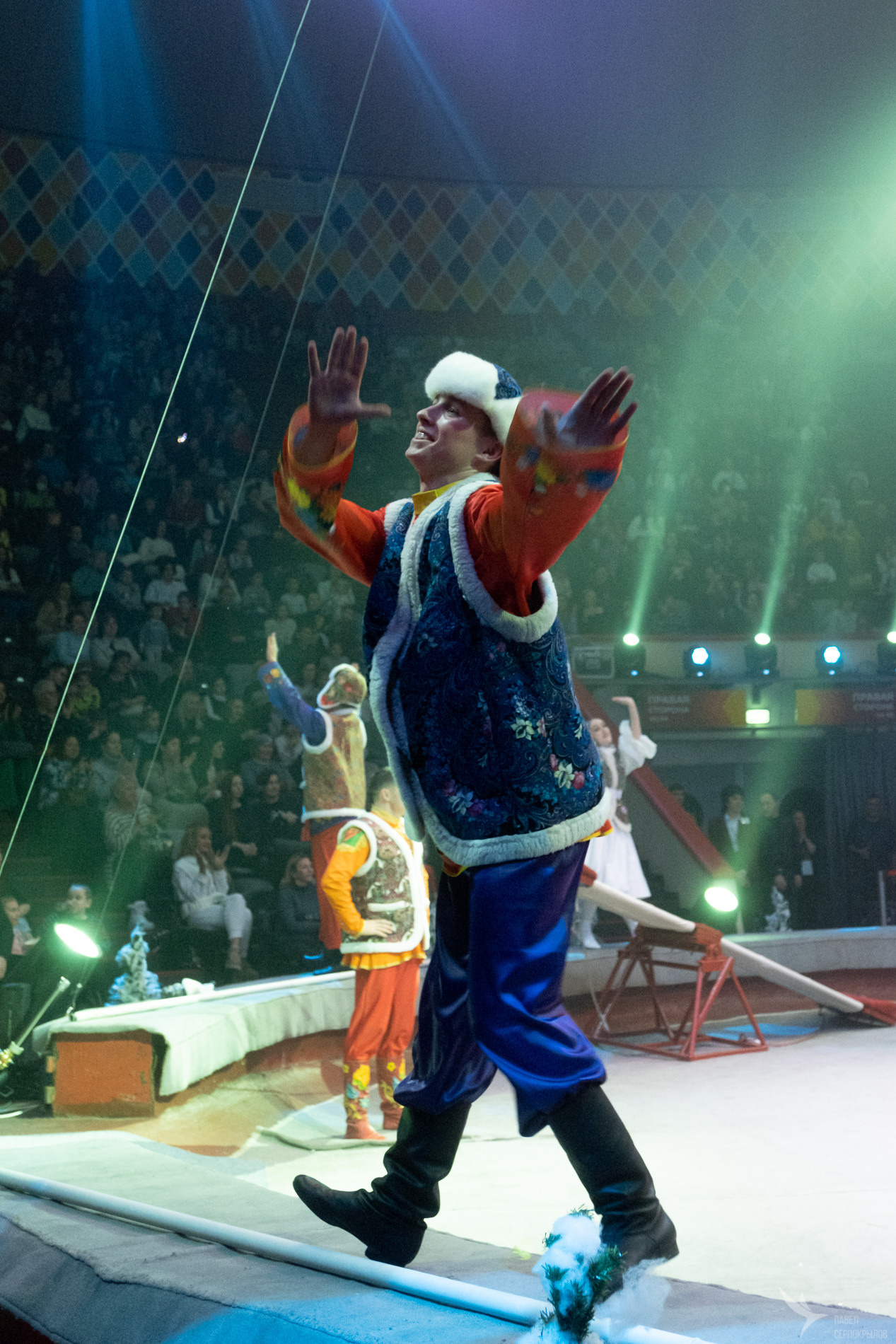 Новогодняя цирковая сказка «Морозко». Репортажный фотограф в Казани Павел Серпокрылов