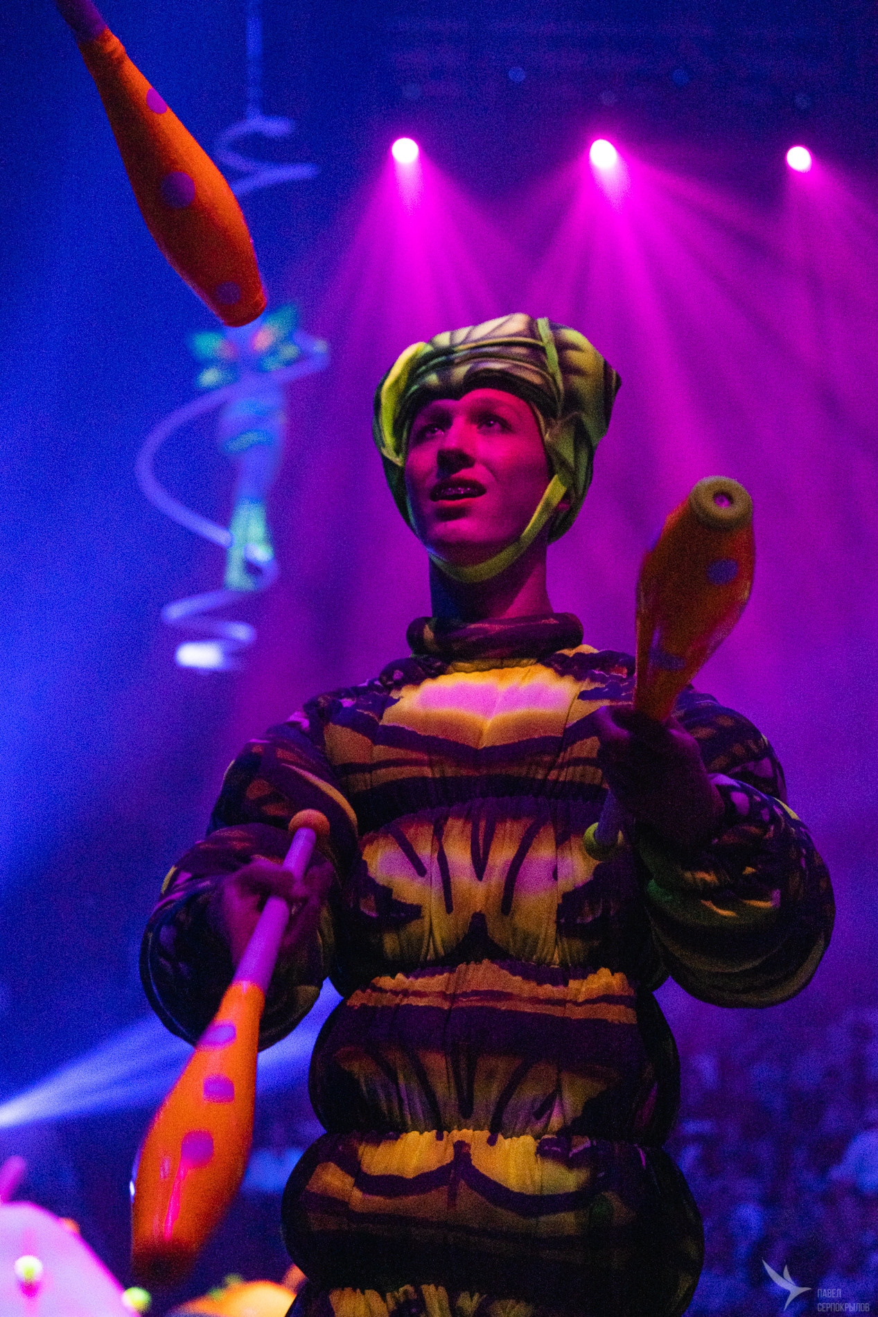 Новогодняя цирковая сказка «Морозко». Репортажный фотограф в Казани Павел Серпокрылов