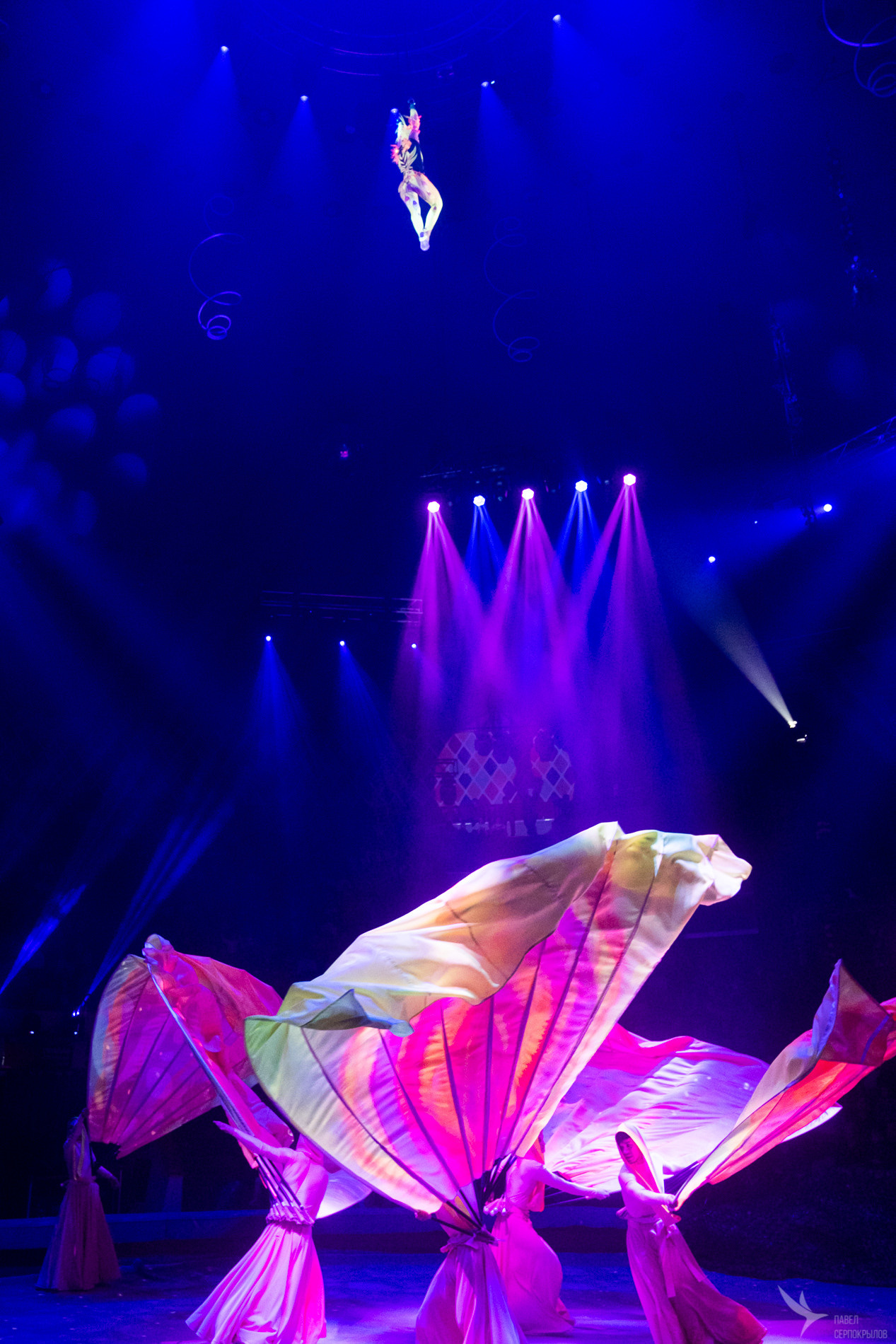 Новогодняя цирковая сказка «Морозко». Репортажный фотограф в Казани Павел Серпокрылов