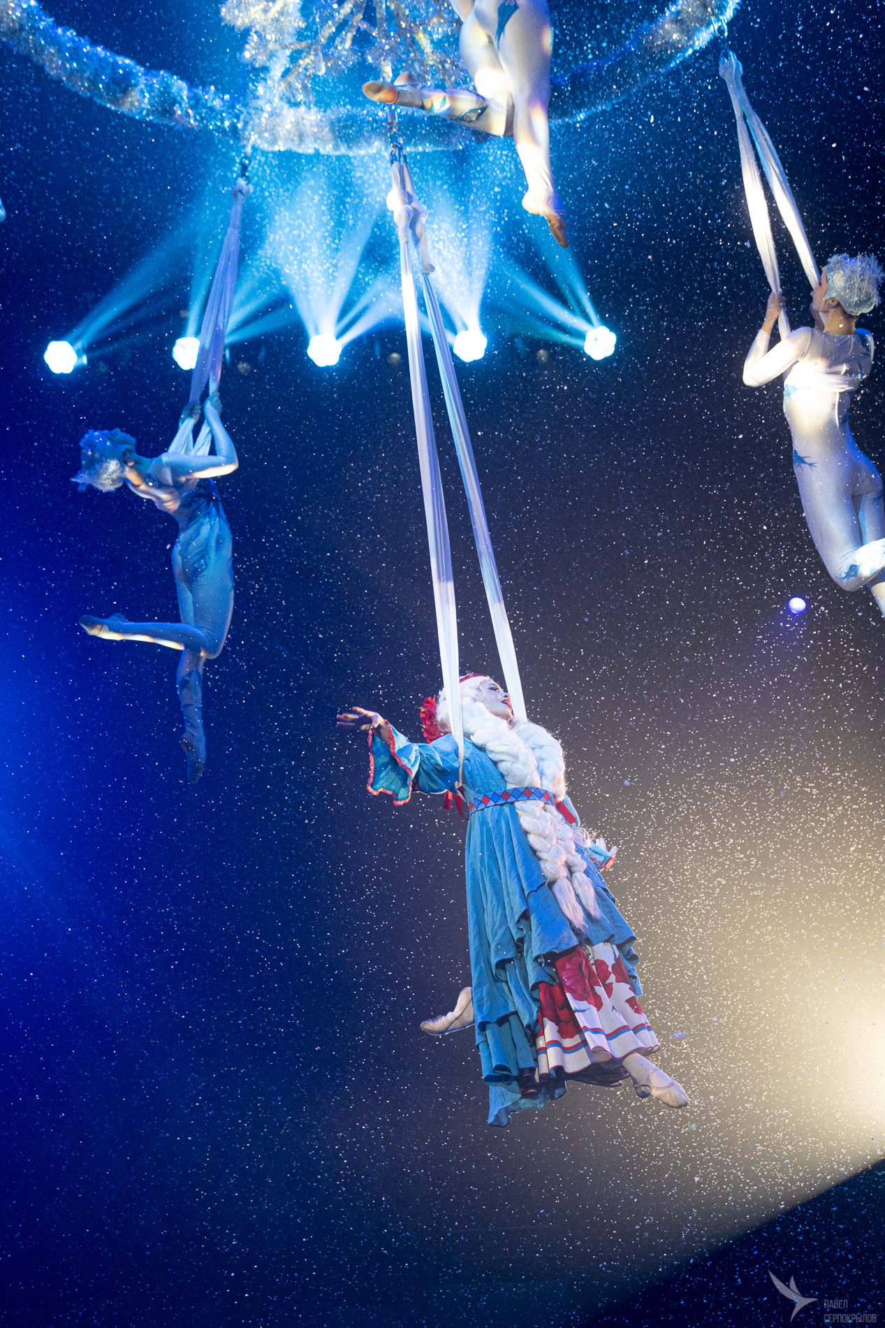 Новогодняя цирковая сказка «Морозко». Репортажный фотограф в Казани Павел Серпокрылов