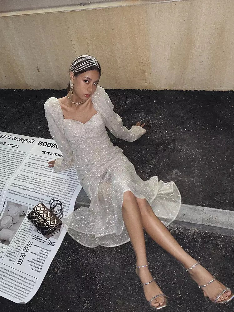 №51 Очень красивое яркое Платье. Размер 40-44. На 46 лучше с примеркой. Подходит беременным девушкам. 1500 руб