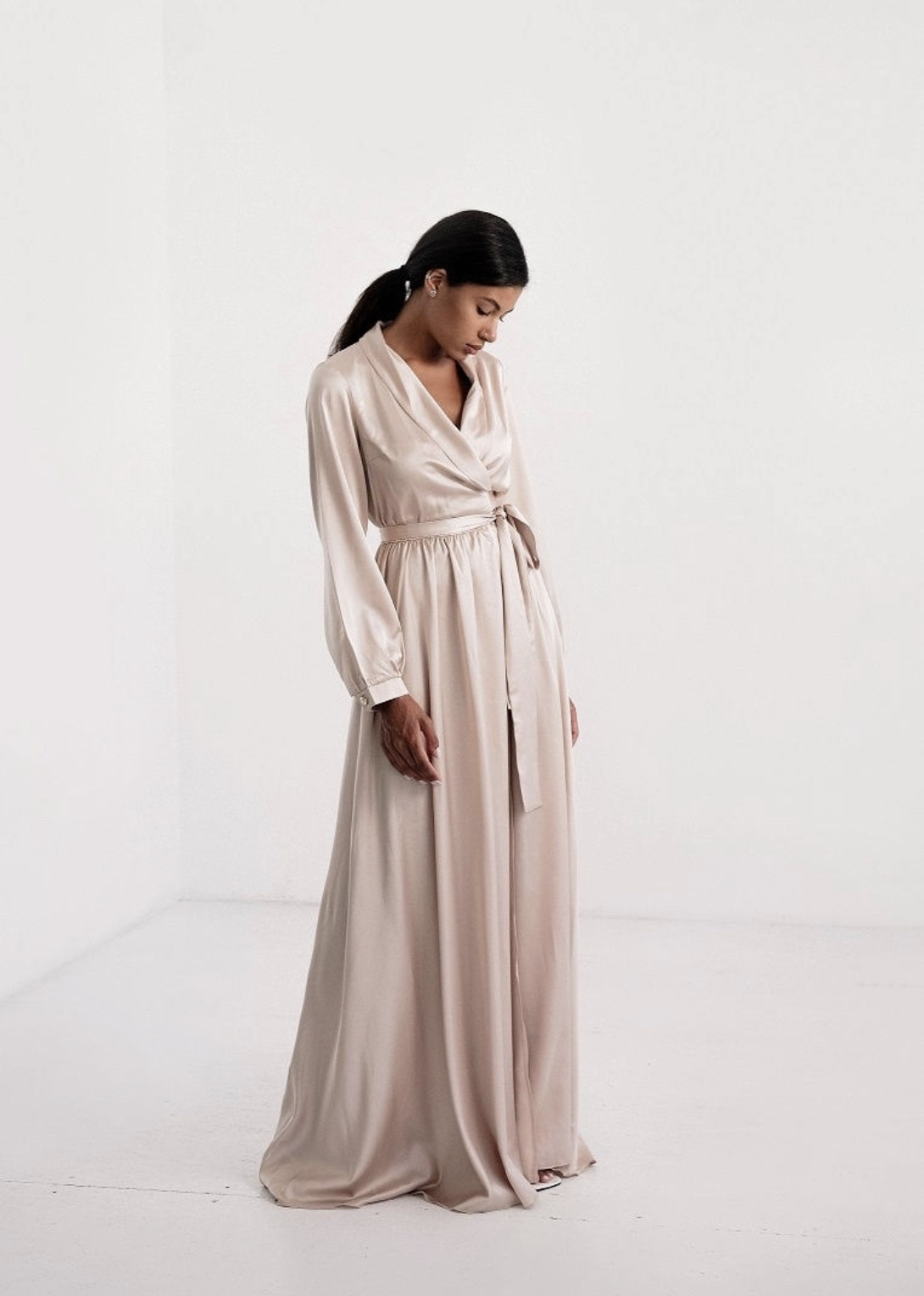 №96 Размер универсальный 40-46. Подходит беременным девушкам. 1500 руб