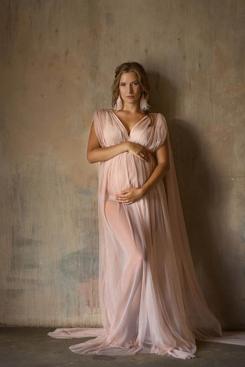 №29 Платье может быть будуарным, одев нижнее платье - становится полноценным платьем. Размер универсальный. ручная работа. 2000 руб