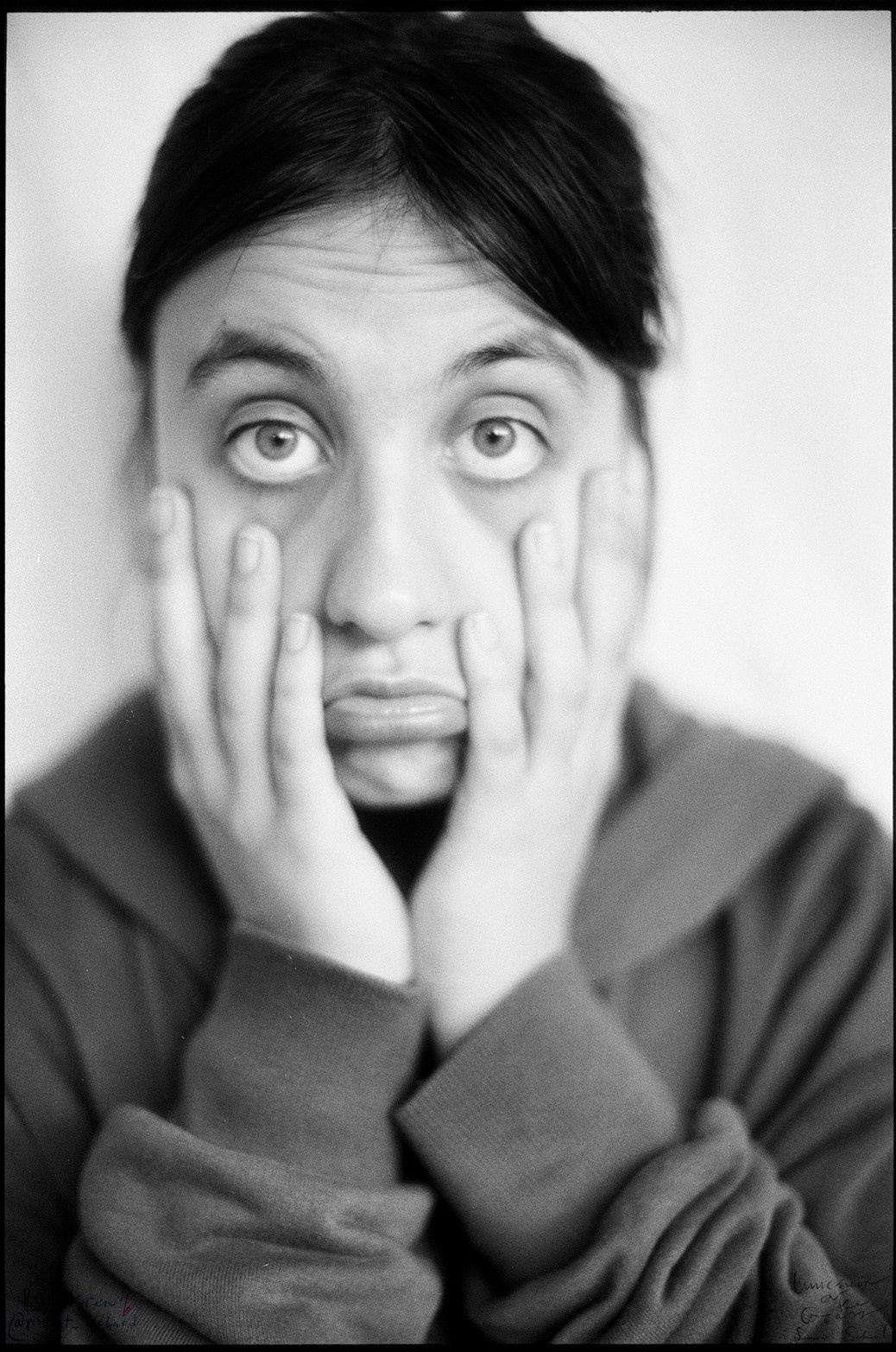 Классическая портретная выездная фотосессия (полевое исследование). Один человек один кадр. Летняя Школа. Дубна. Портретный и художественный фотограф в Москве Пётр Корень