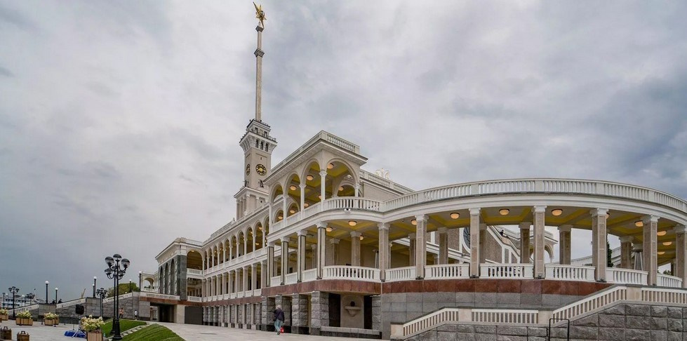 Северный речной вокзал. Фотограф Александра Сыщенко