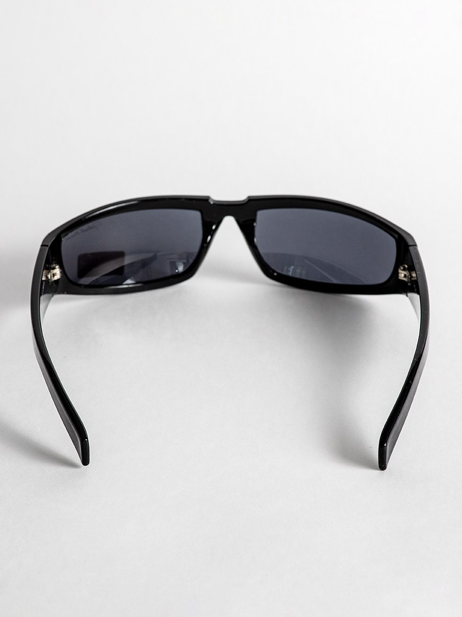 Съемка солнцезащитных очков. Фотограф в Санкт-Петербурге