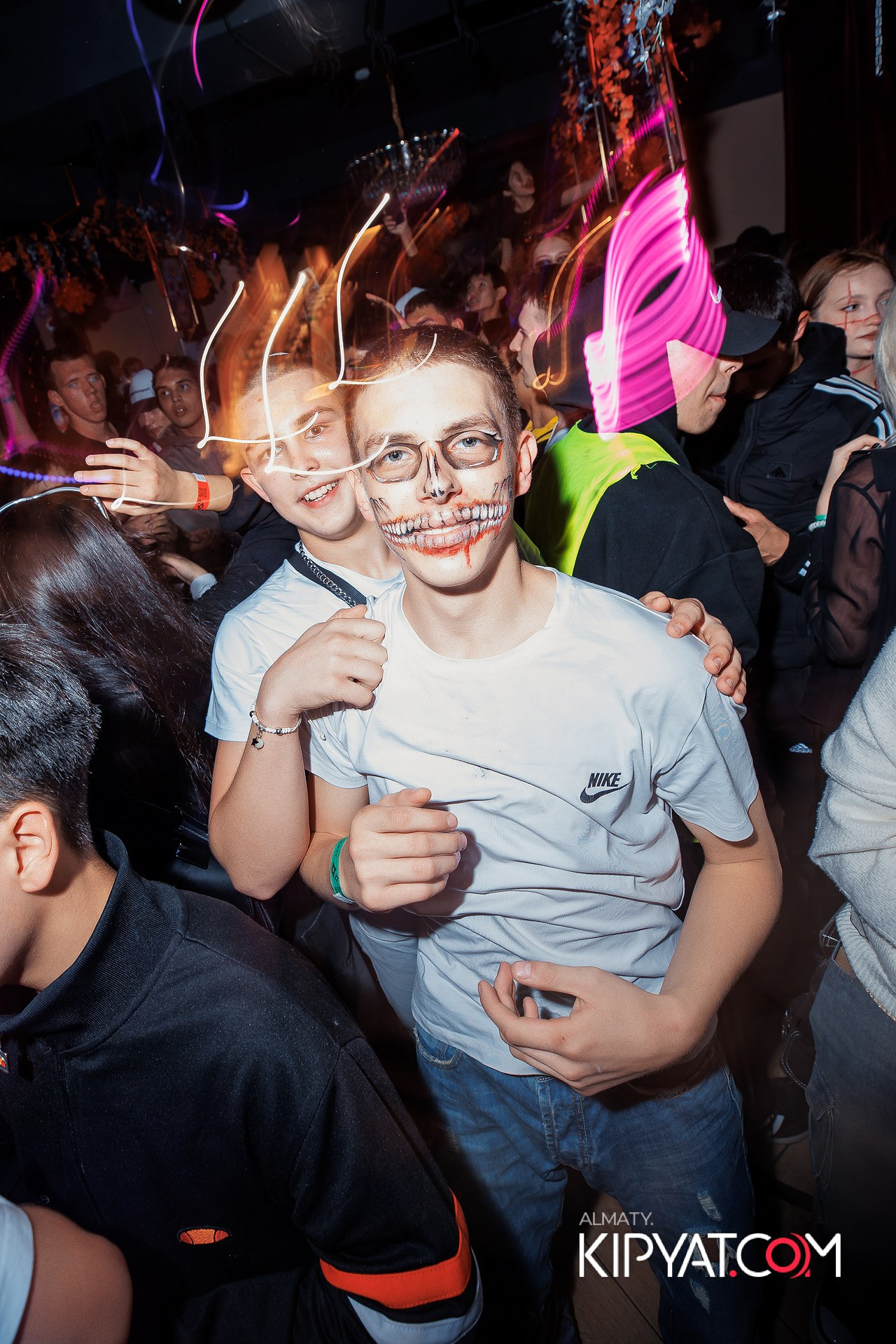 KRASNOFF PARTY ROCKY HORROR BAR. КИПЯТКОМ АЛМАТЫ!