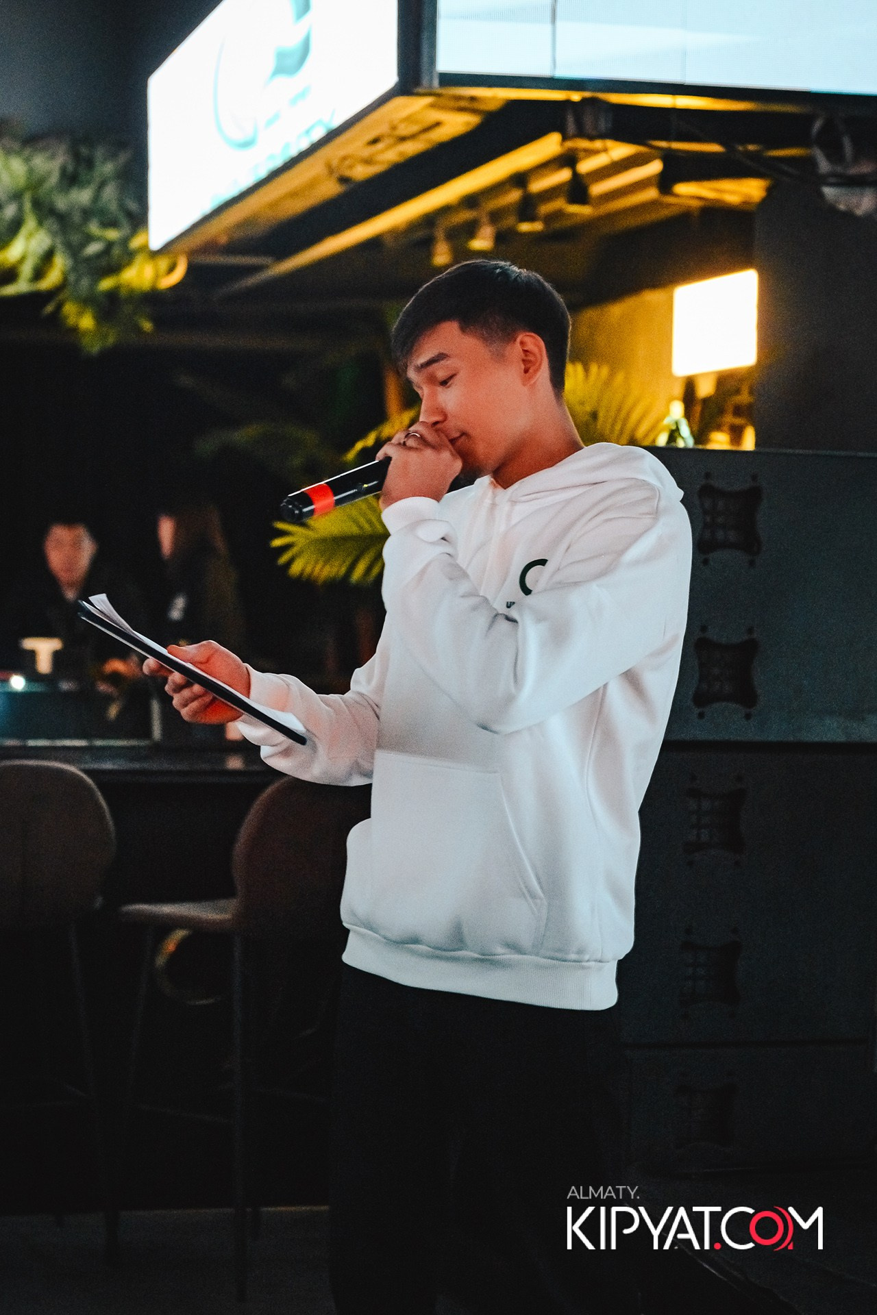 ПОСВЯЩЕНИЕ В СТУДЕНТЫ ''Q'' UNIVERSITY. КИПЯТКОМ АЛМАТЫ!