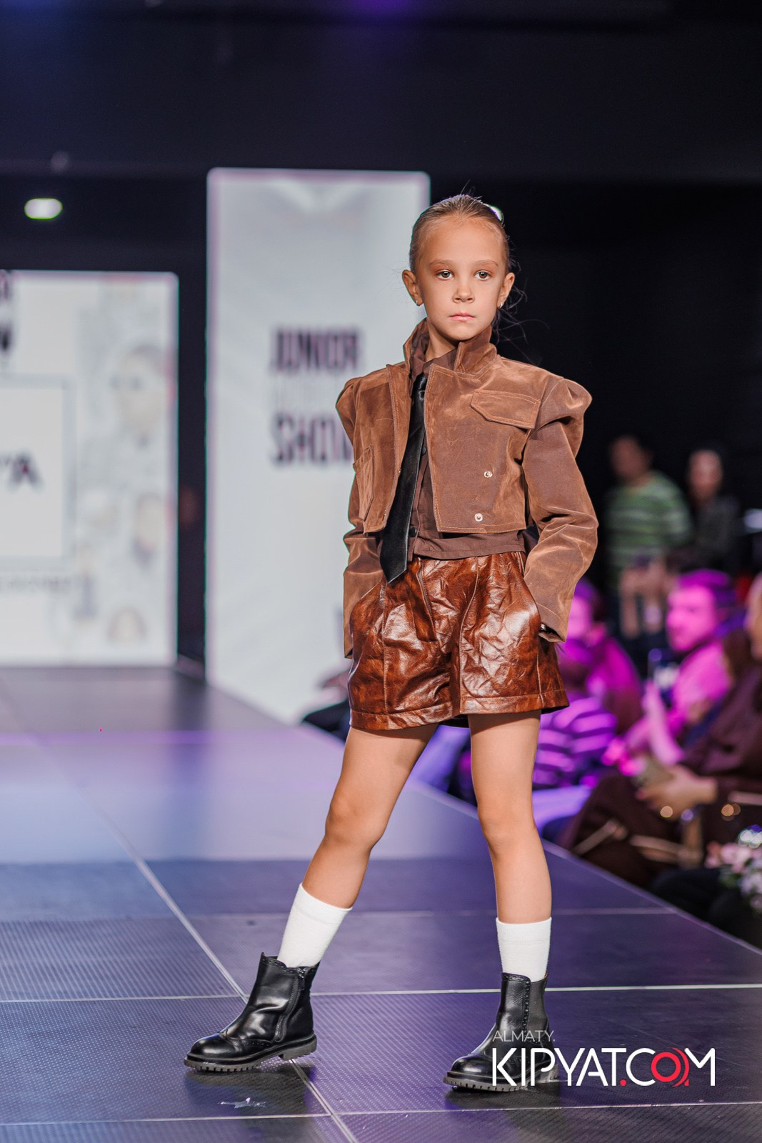 JUNIOR MODELS SHOW В РАМКАХ БЛАГОТВОРИТЕЛЬНОГО ПРОЕКТА МОДА ЗА СЧАСТЬЕ ДЕТЕЙ. КИПЯТКОМ АЛМАТЫ!