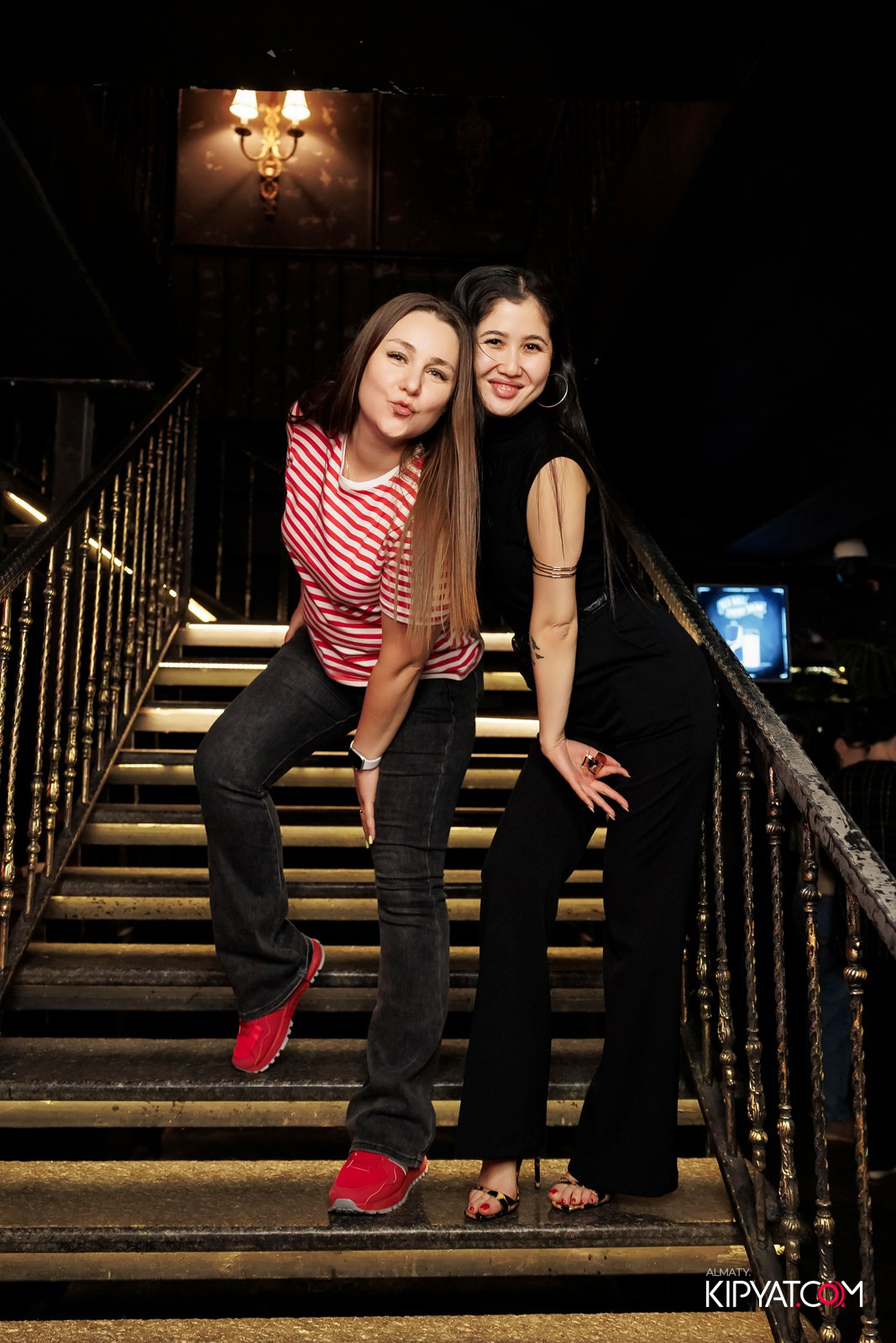 МУЗЫКАЛЬНОЕ ЛОТО В HIT RETRO. КИПЯТКОМ АЛМАТЫ! Фотосъемка мероприятий в Алматы