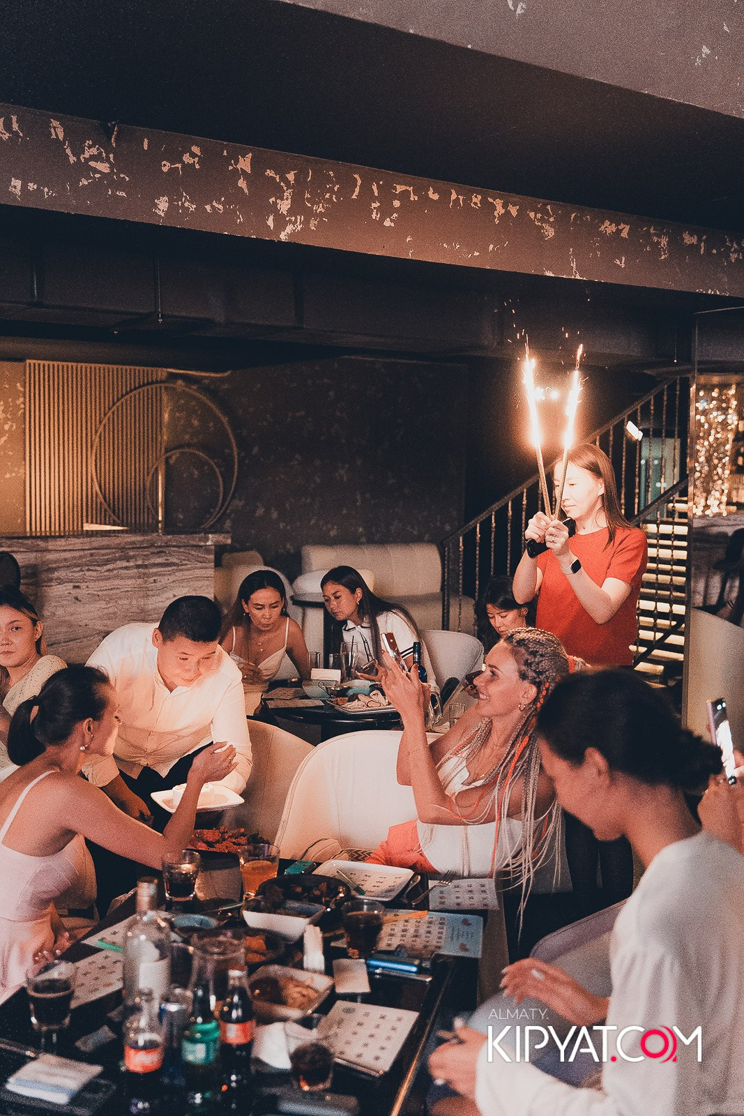 МУЗЫКАЛЬНОЕ ЛОТО В HIT RETRO. КИПЯТКОМ АЛМАТЫ!