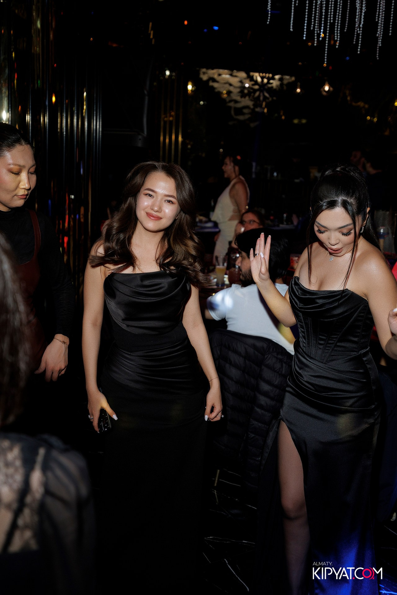 MOOD KARAOKE & TERRACE. КИПЯТКОМ АЛМАТЫ! Фотосъемка мероприятий в Алматы