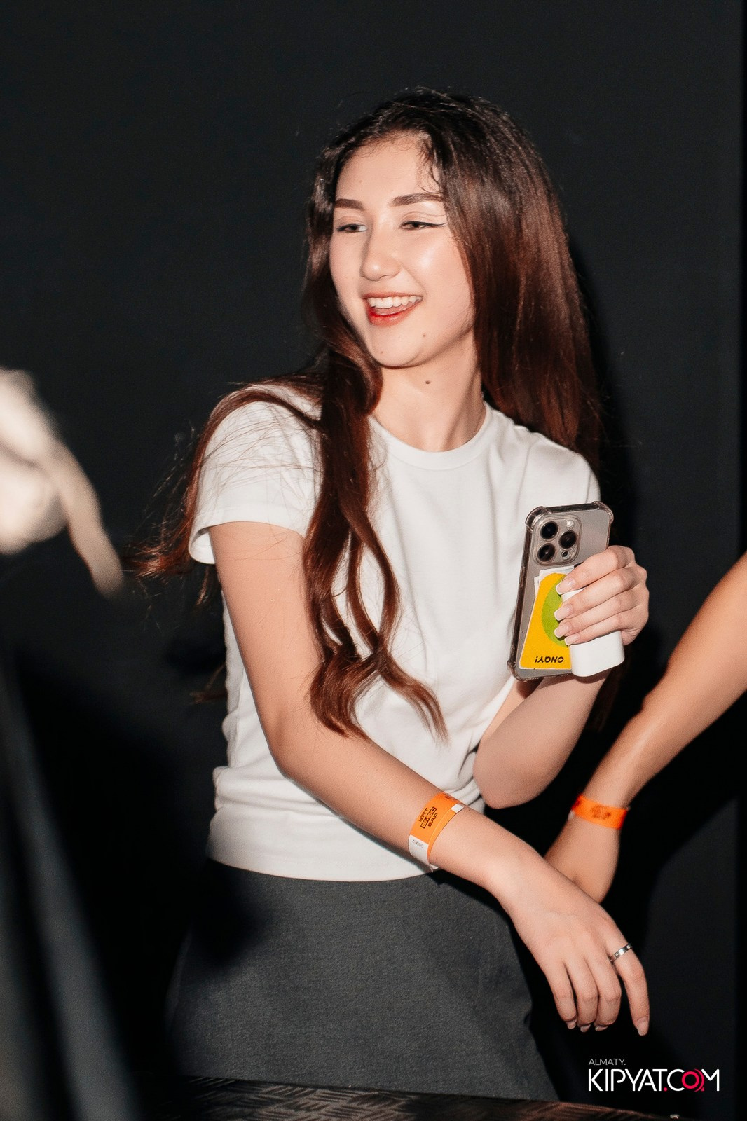 UYAT EMES BAR. КИПЯТКОМ АЛМАТЫ!