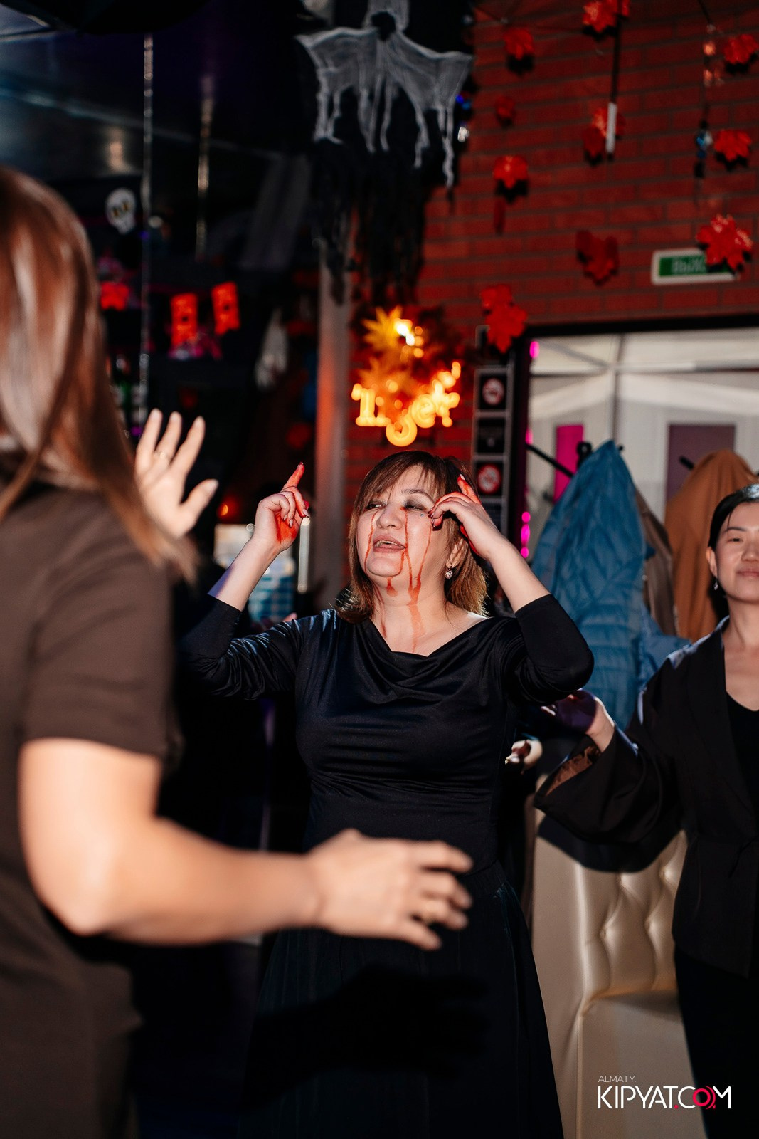 HALLOWEEN PARTY — THE WALL STREET. КИПЯТКОМ АЛМАТЫ!