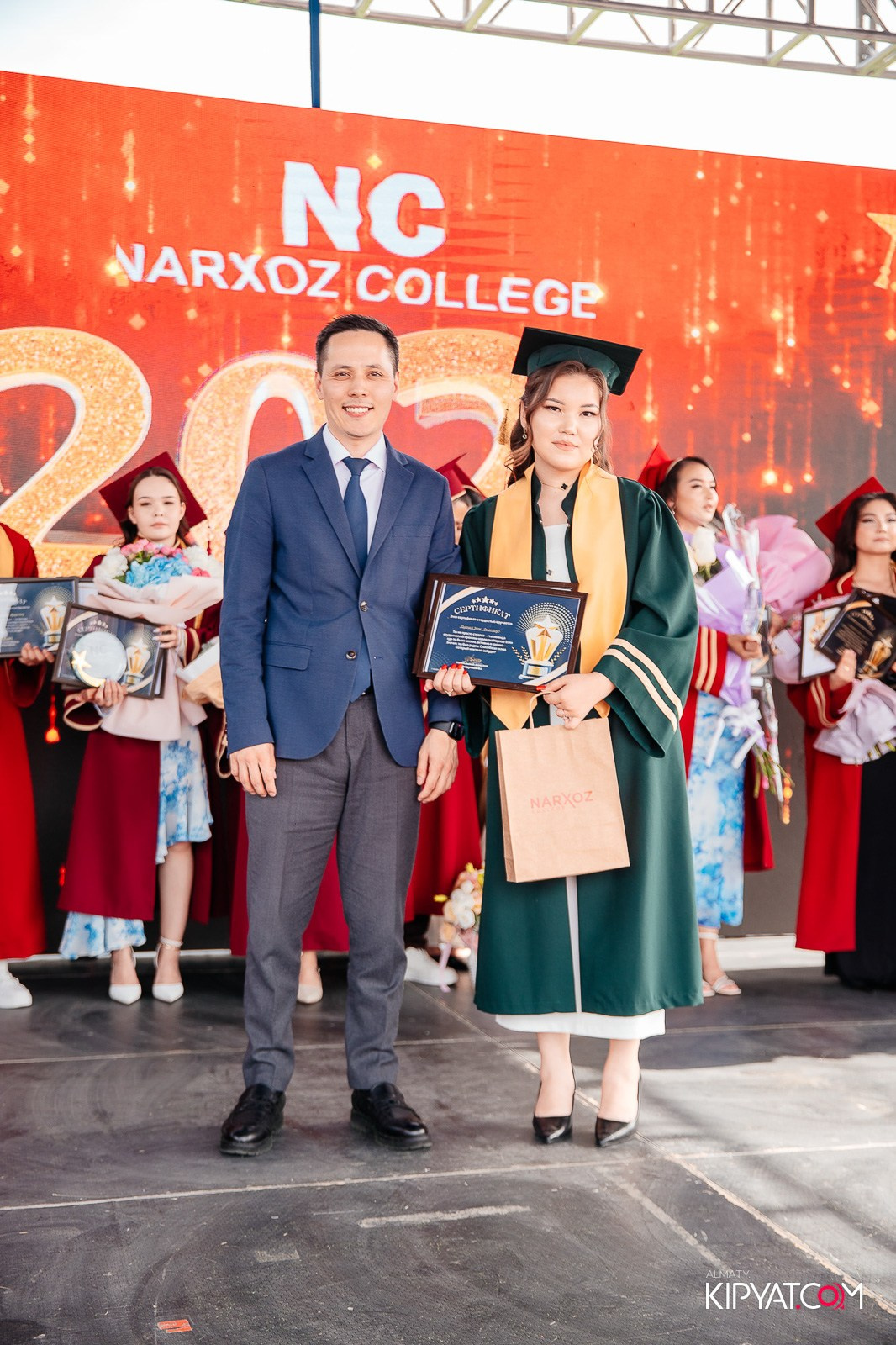 ВРУЧЕНИЕ ДИПЛОМОВ — НАРХОЗ КОЛЛЕДЖ. Part 4. КИПЯТКОМ АЛМАТЫ!
