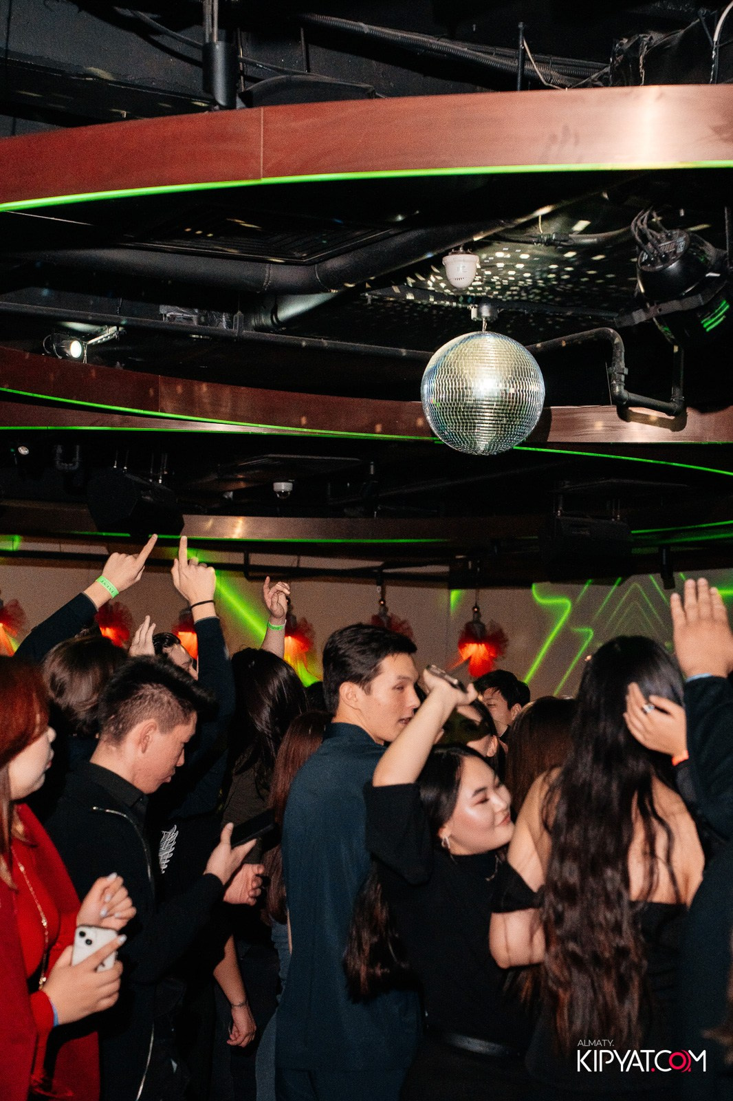 EVENT BAR. КИПЯТКОМ АЛМАТЫ!