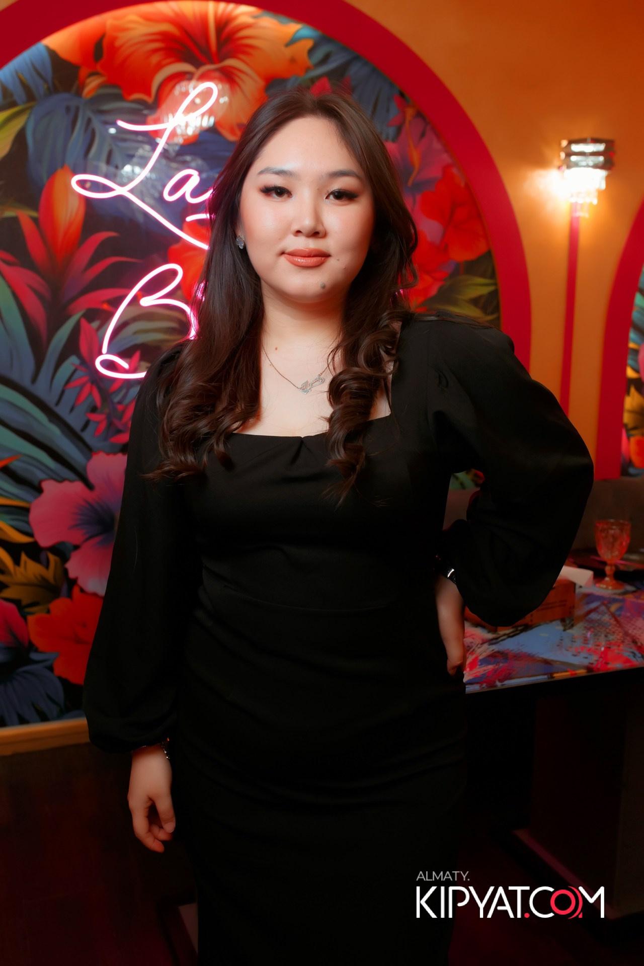 УХО И МЕДВЕДЬ НА САИНА. КИПЯТКОМ АЛМАТЫ!