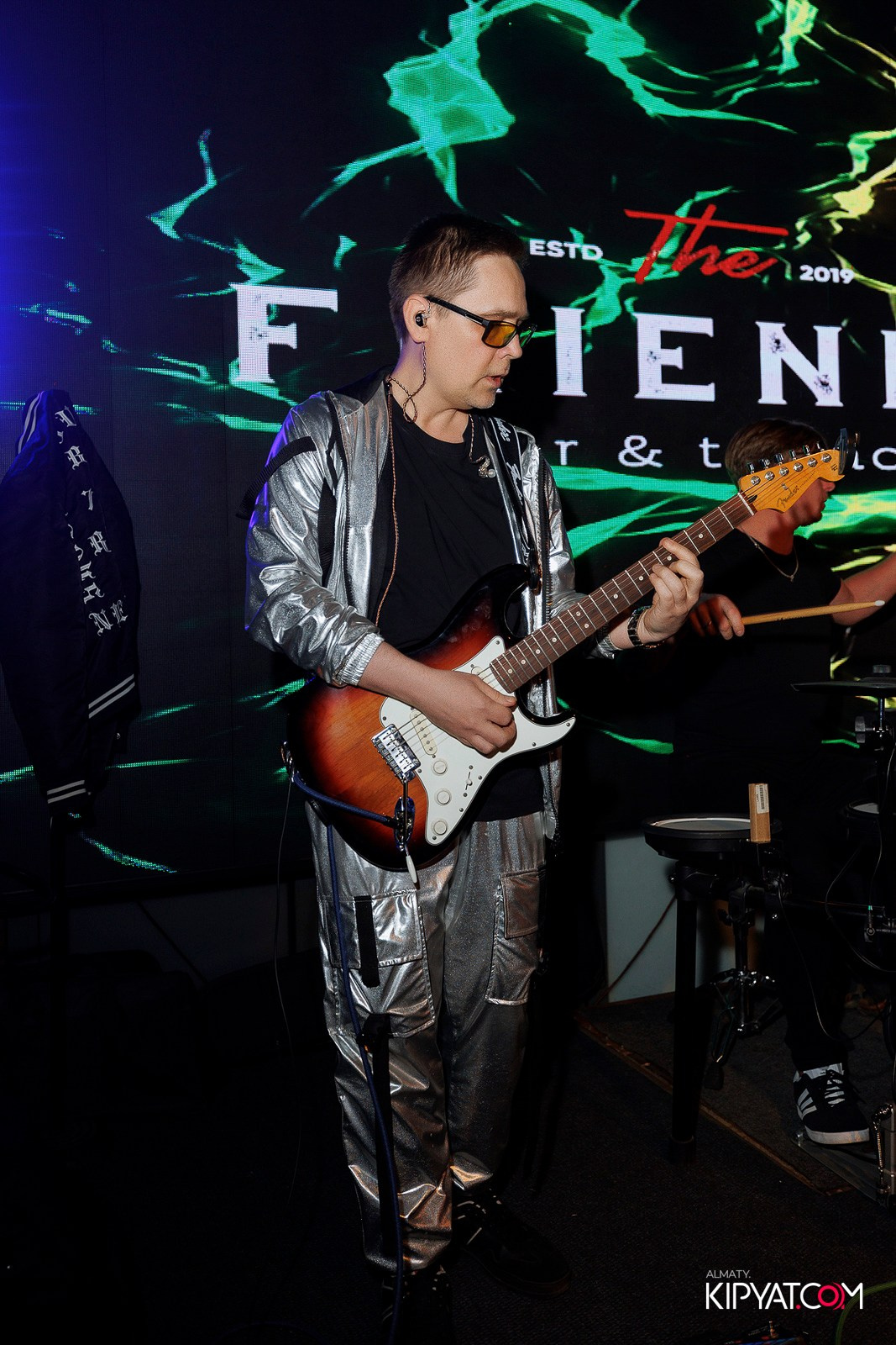 FRIENDS BAR & TERRACE. КИПЯТКОМ АЛМАТЫ! Фотосъемка мероприятий в Алматы